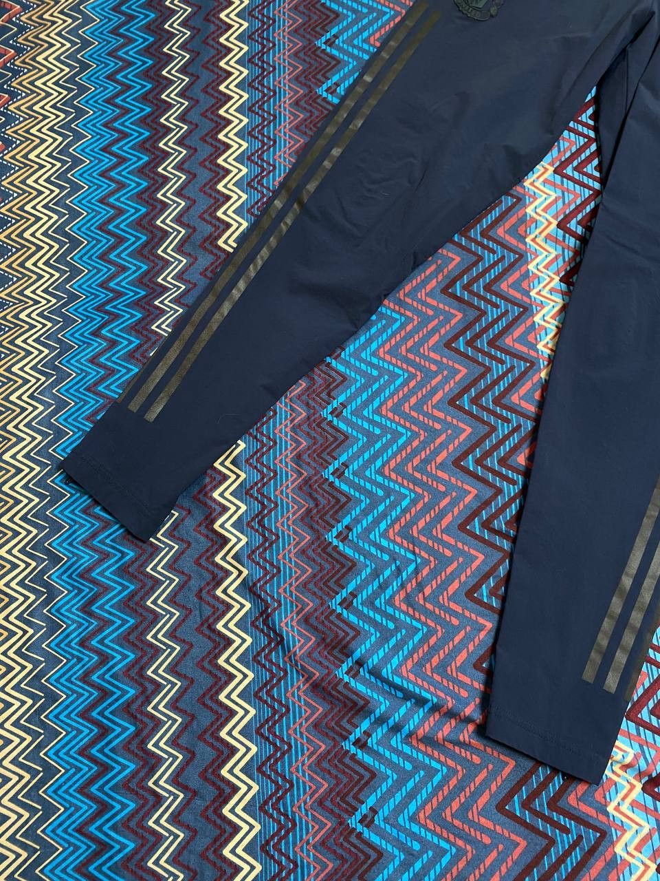 Adidas sweatpants logo Adidas Y2K sportwear Vintage Size US 28 / EU 44 - 7 Thumbnail