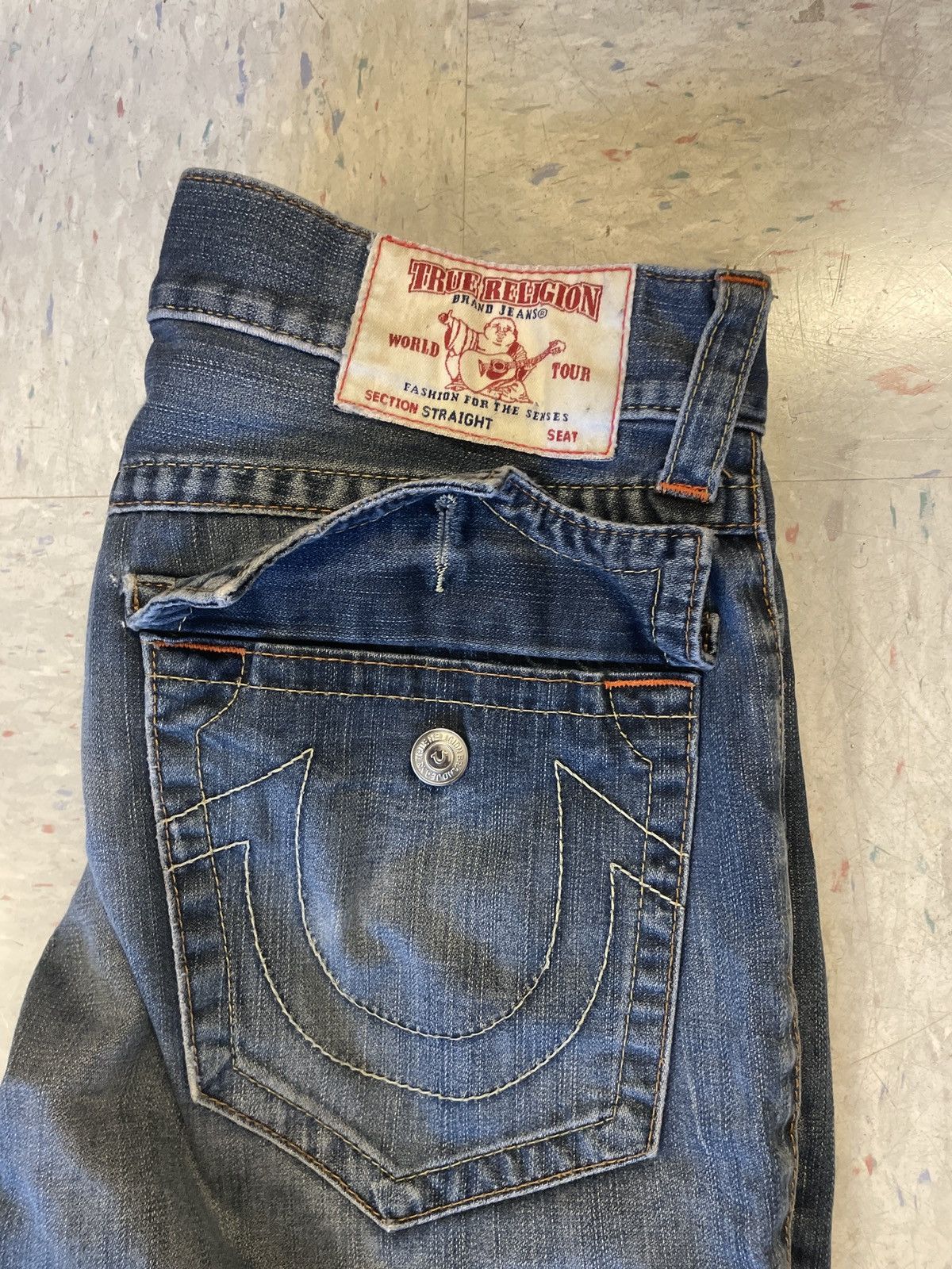 True Religion true religion navy washed jeans straight/baggy fit Size US 34 / EU 50 - 3 Thumbnail