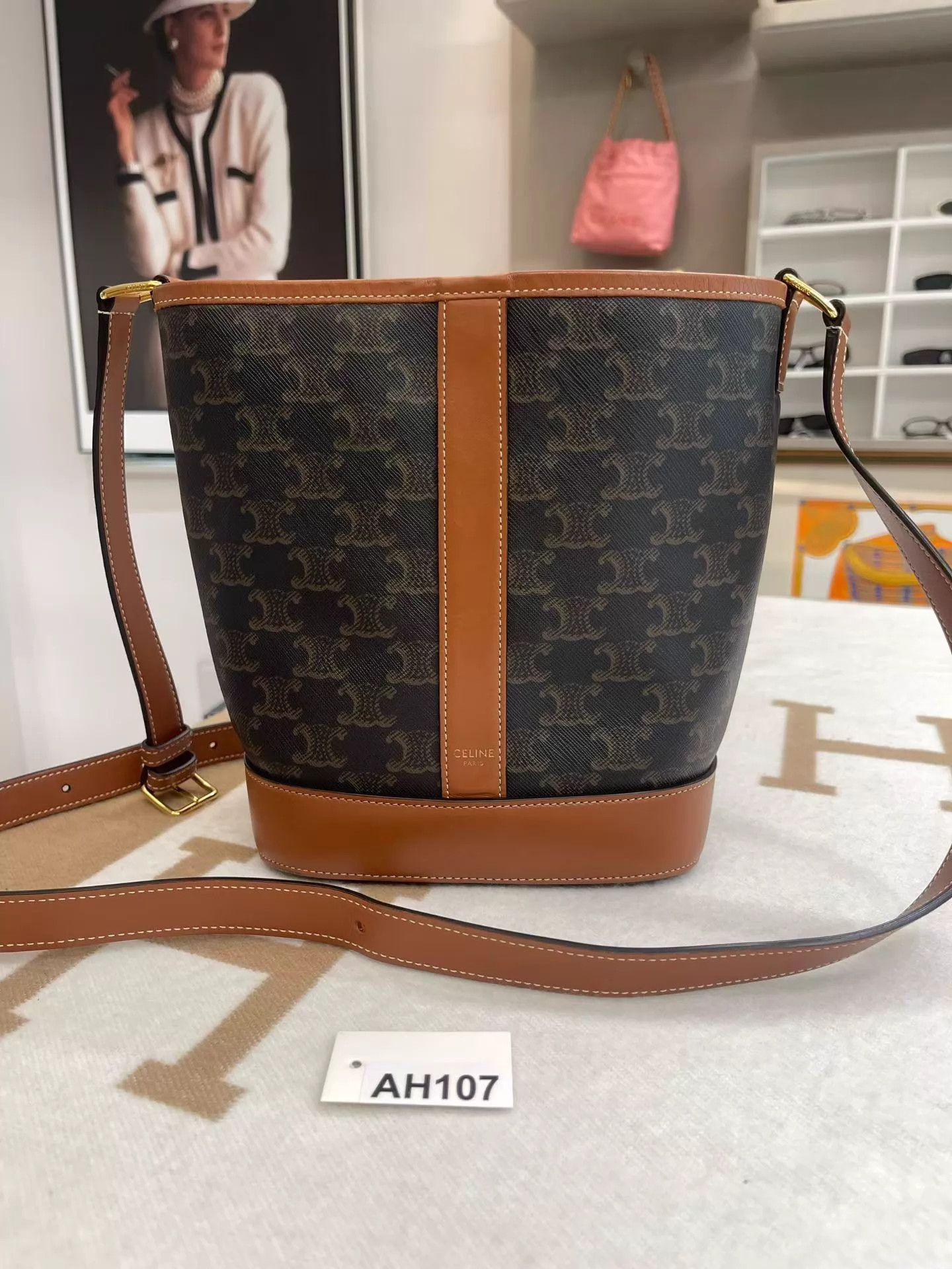 Celine Celine Bucket Bag 17x22x12cm AH107 Excellent Adjustable Size ONE SIZE - 1 Thumbnail