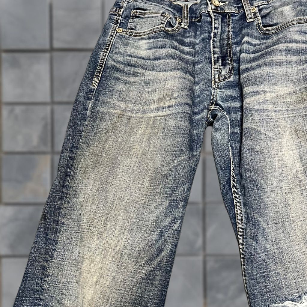 BKE BKE Jeans Mens 31 x34 Jake Straight Whisker Distressed Blue Denim Pants Mens Regular 31 Blue Distressed 90s? Size US 31 - 1 Thumbnail