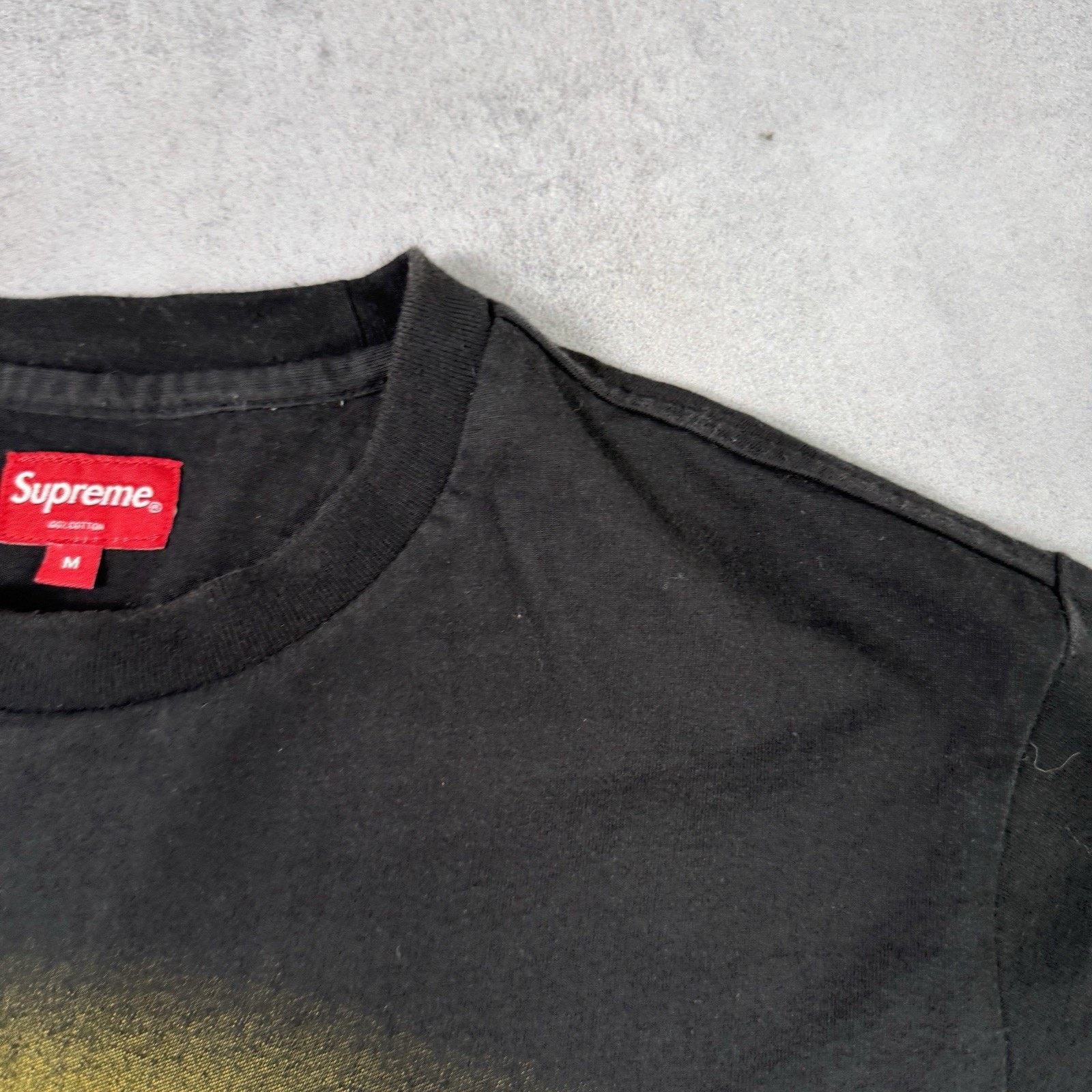 Supreme Supreme FW18 Black Light SS Top Tee Shirt Mens Size M Size US M / EU 48-50 / 2 - 4 Thumbnail