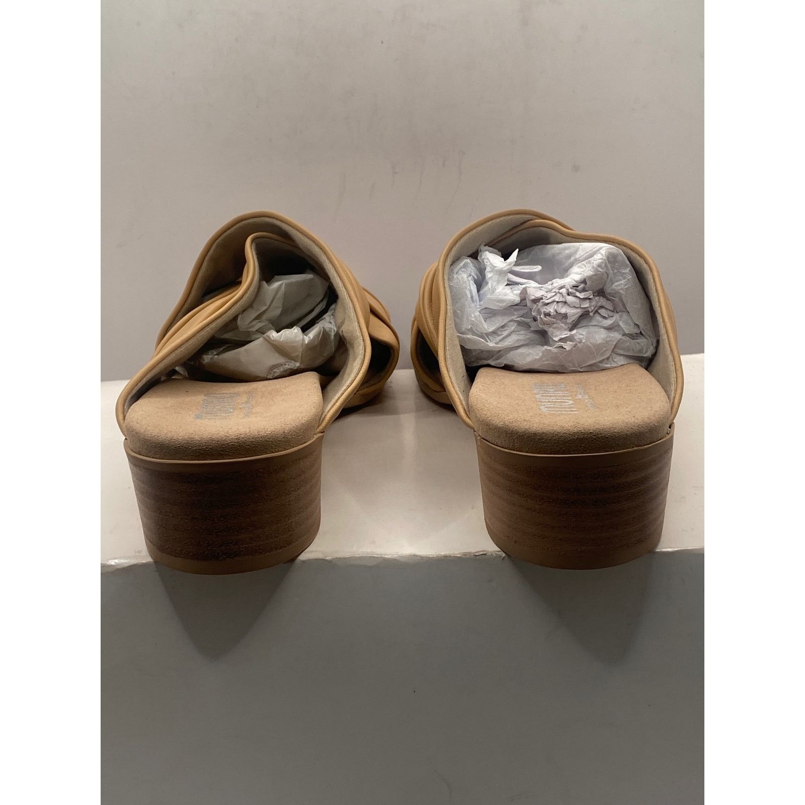 Murano Munro Lee Slide Sandal (Women) Size 9.5M Size US 9.5 / IT 39.5 - 4 Thumbnail