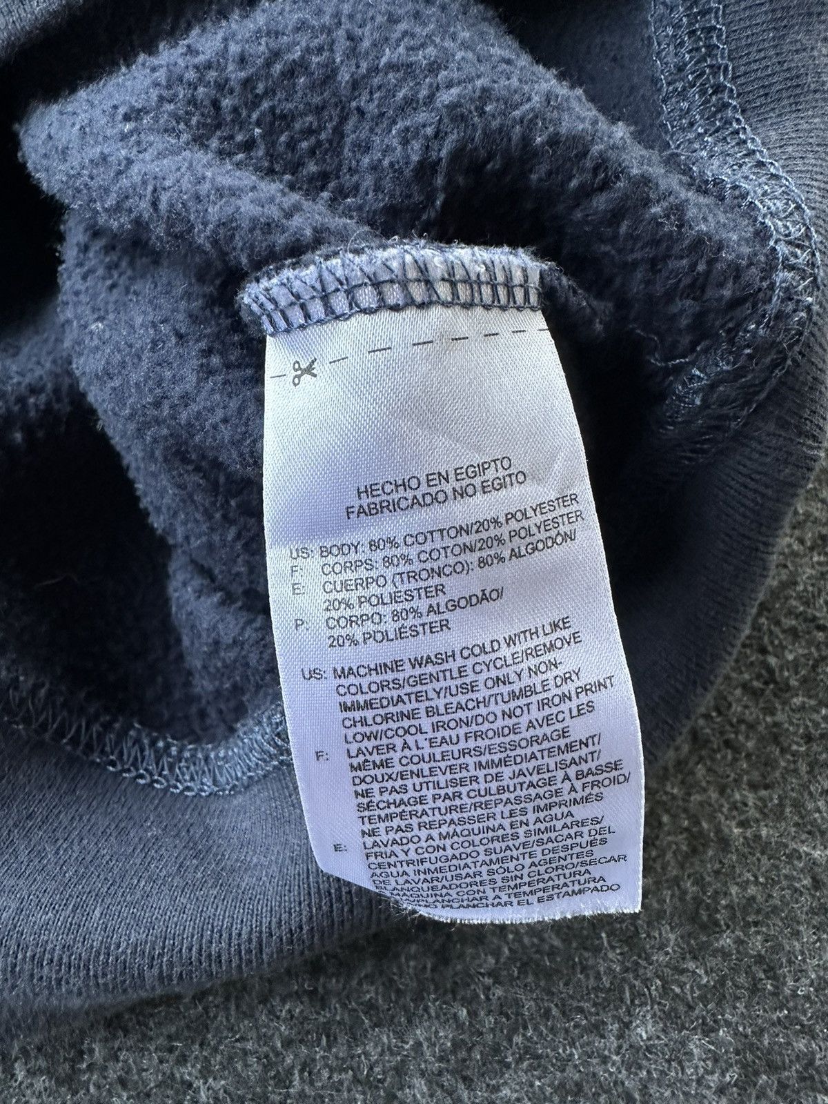 Reebok × Vintage Vintage Y2K Reebok Center Logo Sunfaded Hoodie A429 Size US XL / EU 56 / 4 - 10 Thumbnail