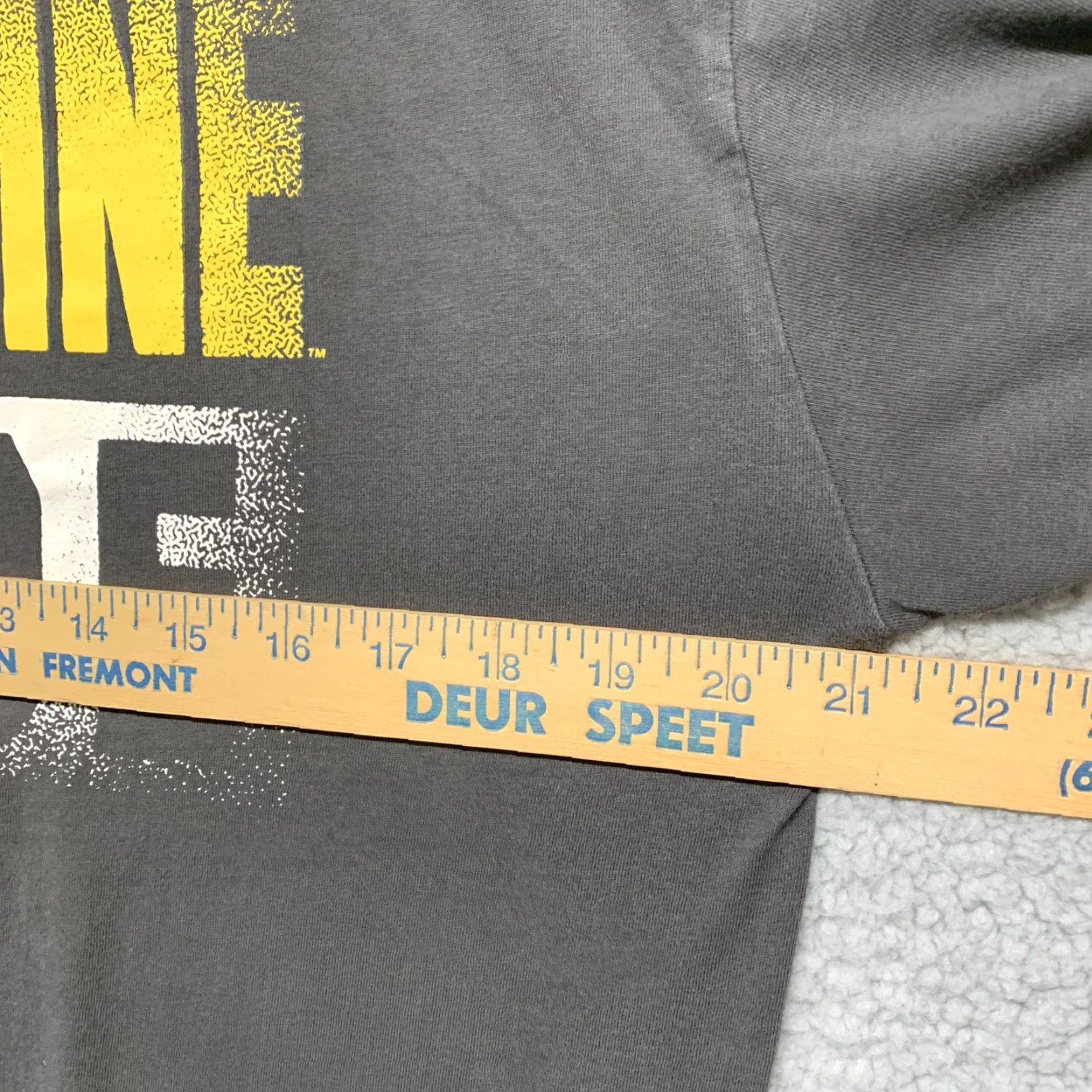 Vintage Pro Edge T-Shirt Michigan Wolverines Pride Mens Large Black Yellow White UofM Size US L / EU 52-54 / 3 - 4 Thumbnail