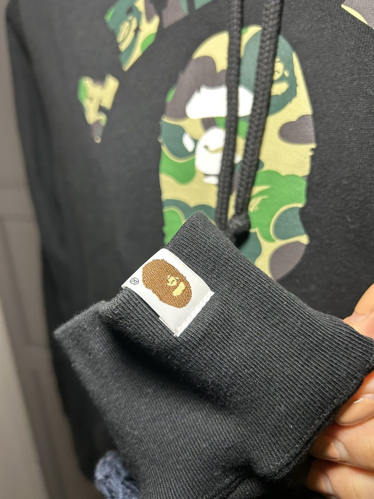 Bape BAPE A Bathing Ape Camo Logo Hoodie Black – Size L Authentic Size US L / EU 52-54 / 3 - 4 Thumbnail