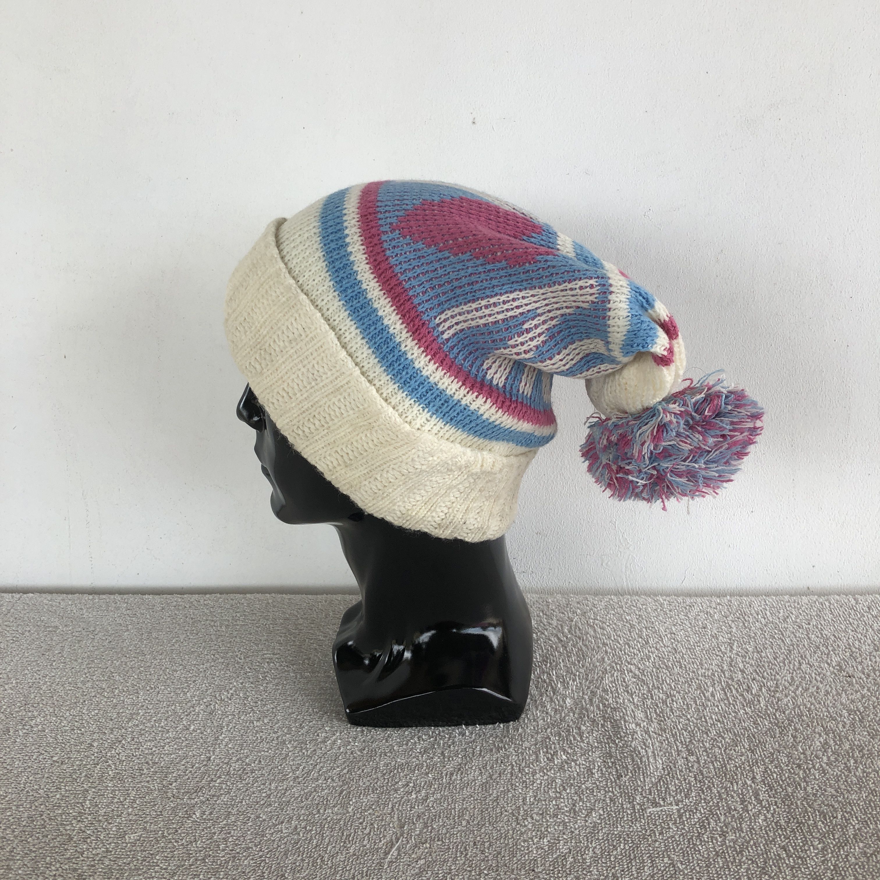 Japanese Brand Vintage Y2K Shake Shake Beanie Knitted Pompom Snow Caps Hats Size ONE SIZE - 3 Thumbnail
