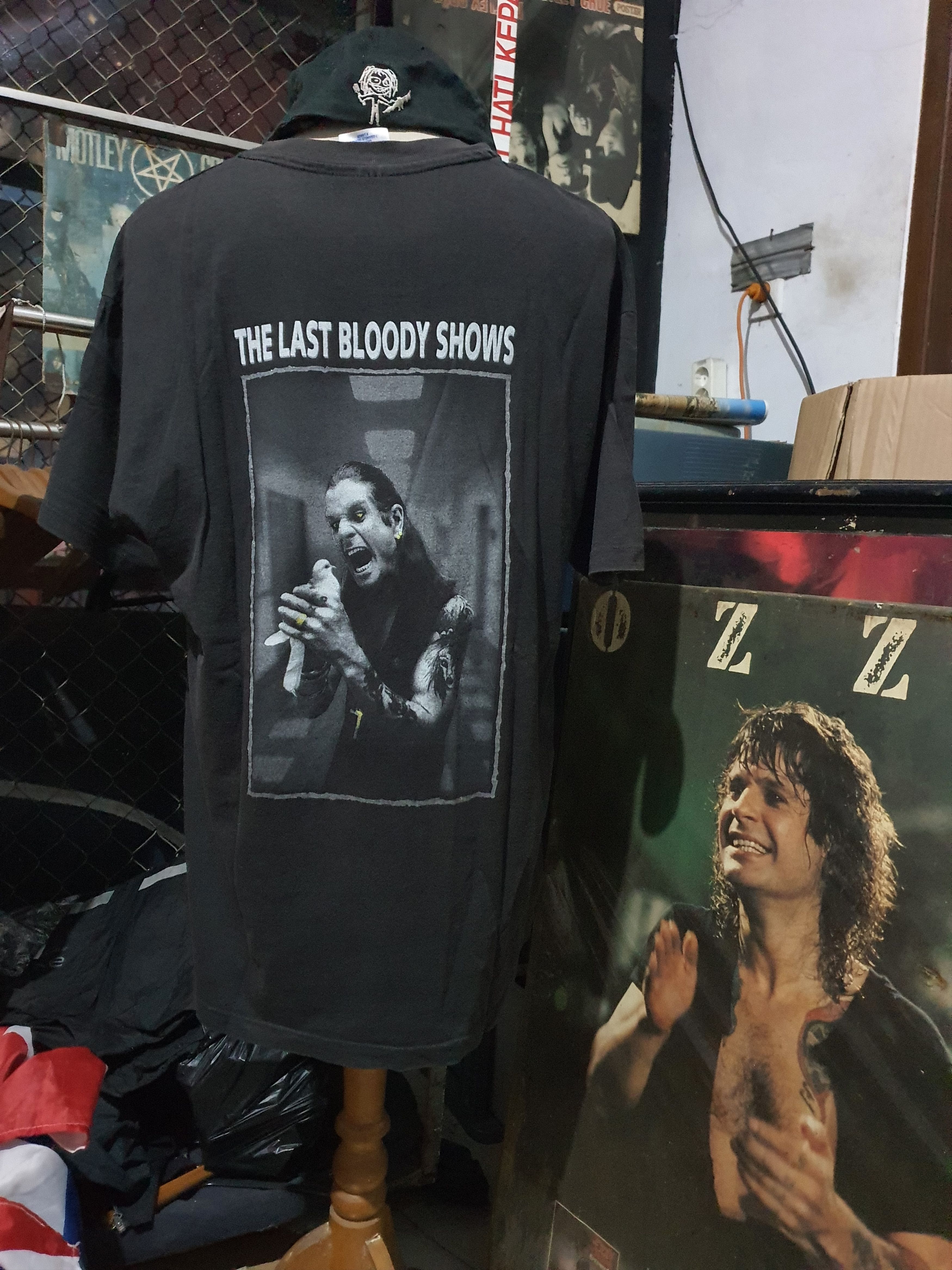 Black Sabbath × Ozzy Osbourne 🌹90s Ozzy osbourne XL🌹 Size US XL / EU 56 / 4 - 2 Thumbnail