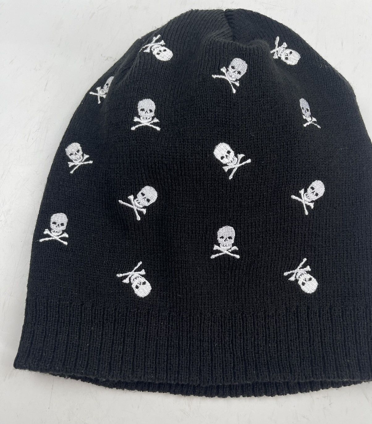 Seditionaries multiple skulls beanie hat tc30 Size ONE SIZE - 3 Thumbnail