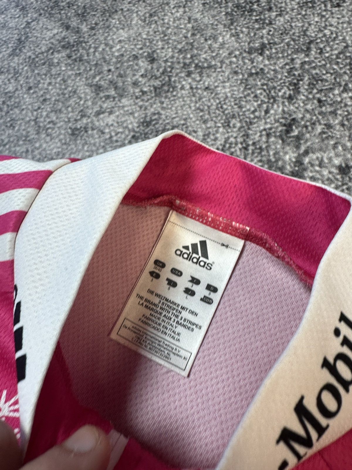 Adidas Adidas T-Mobile Team Cycles Racing Rare Jersey VTg L Size US L / EU 52-54 / 3 - 4 Thumbnail