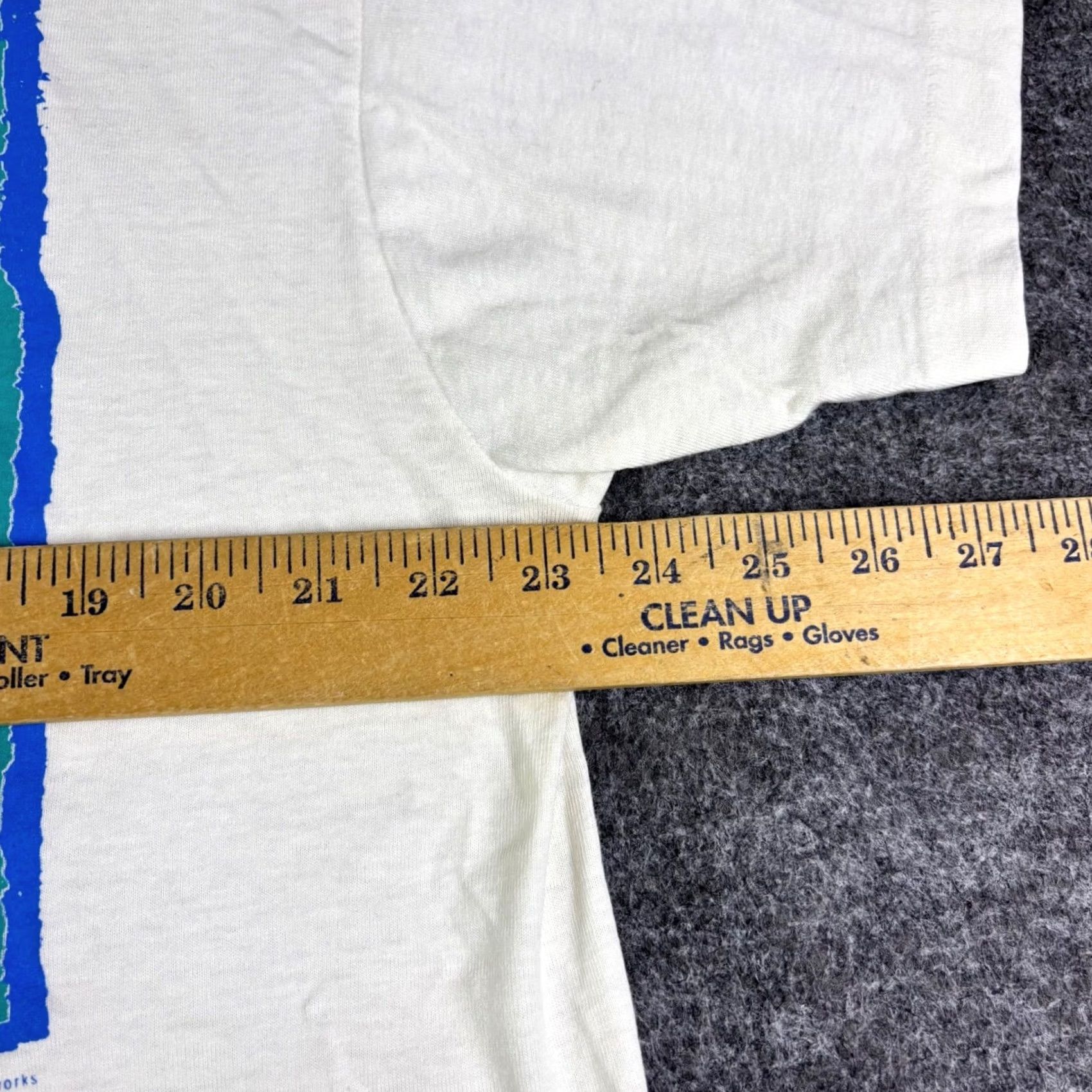 Fruit Of The Loom VINTAGE 1994 One World One Chance T-Shirt XL White Earth Day Single Stitch USA Shirt Unisex Men Women Size US XL / EU 56 / 4 - 3 Thumbnail
