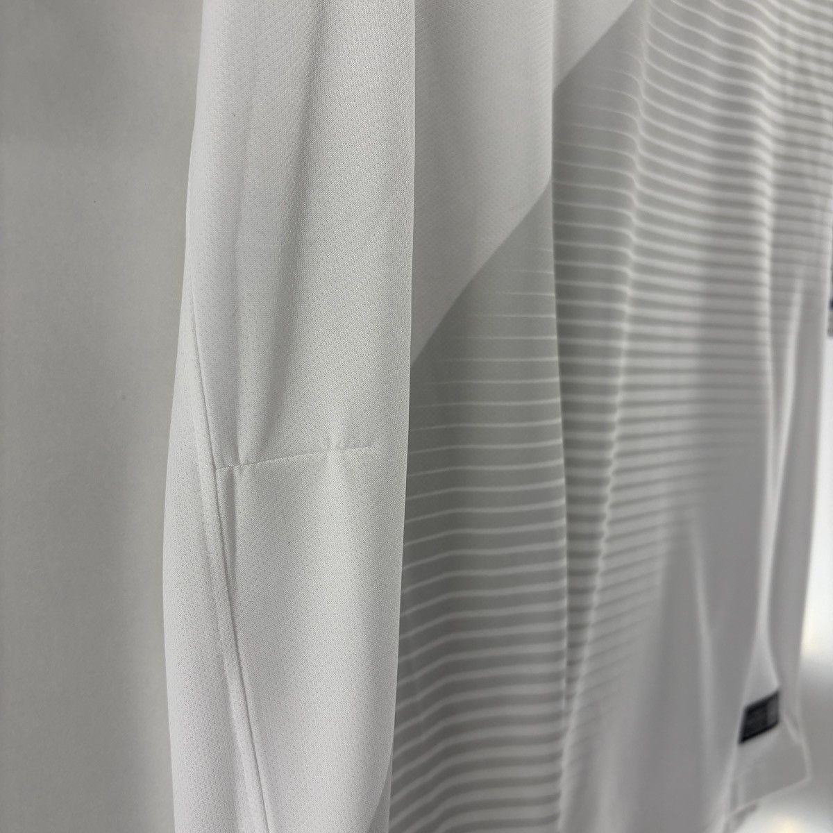 Nike × Vintage Poland 2018 Home Nike Soccer Football Jersey Shirt Kit White Size US S / EU 44-46 / 1 - 6 Thumbnail