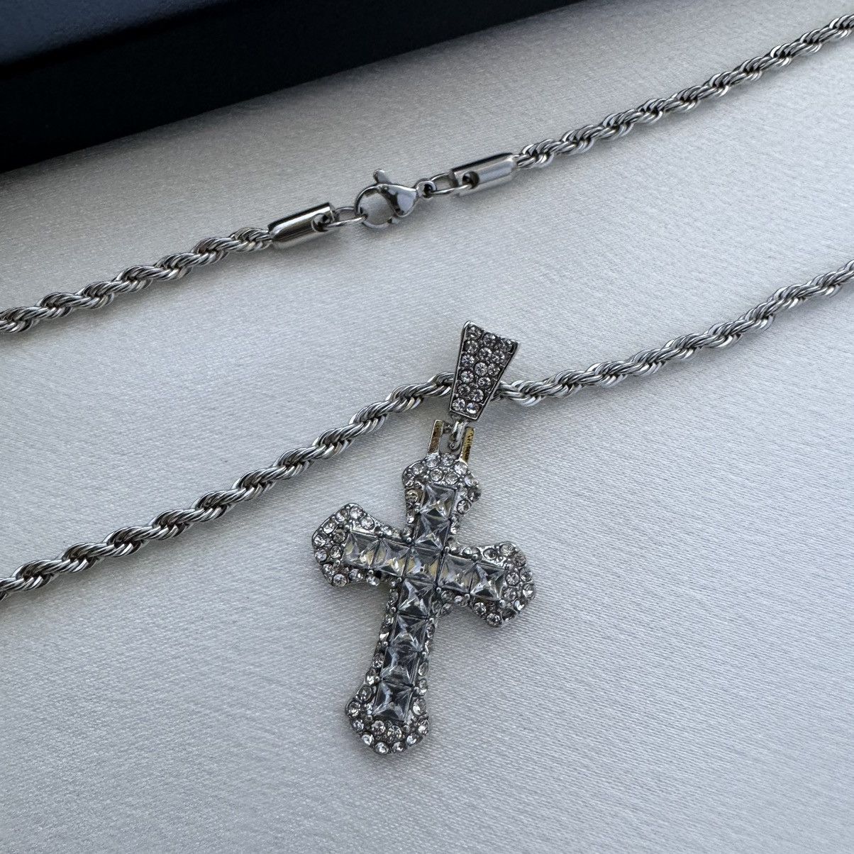 Other CZ Cross Pendant Necklace for Men Women,Hip Hop Unisex Style Size ONE SIZE - 2 Thumbnail