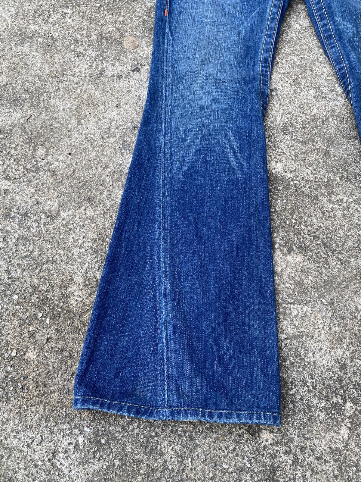 Japanese Brand × Le Grande Bleu (L.G.B.) × True Religion True Religion Flare Distressed Denim Size 26" / US 2 / IT 38 - 6 Thumbnail