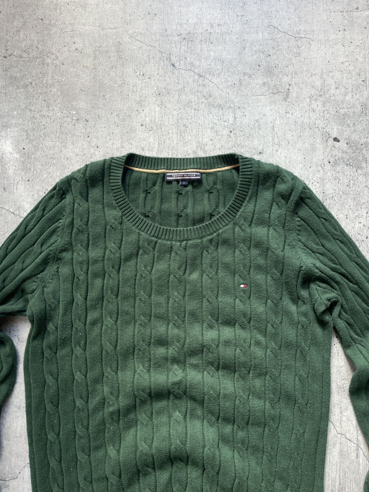 Tommy Hilfiger Tommy Hilfiger Sweater Small Logo Size S Size US S / EU 44-46 / 1 - 2 Thumbnail