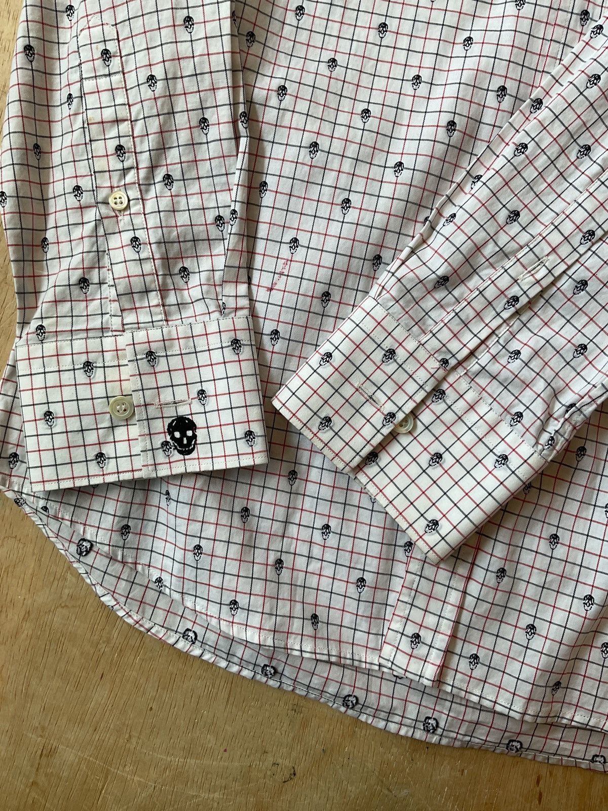 Alexander McQueen Alexander McQueen Mini Skull Collar Shirt Size46 Size US S / EU 44-46 / 1 - 4 Thumbnail