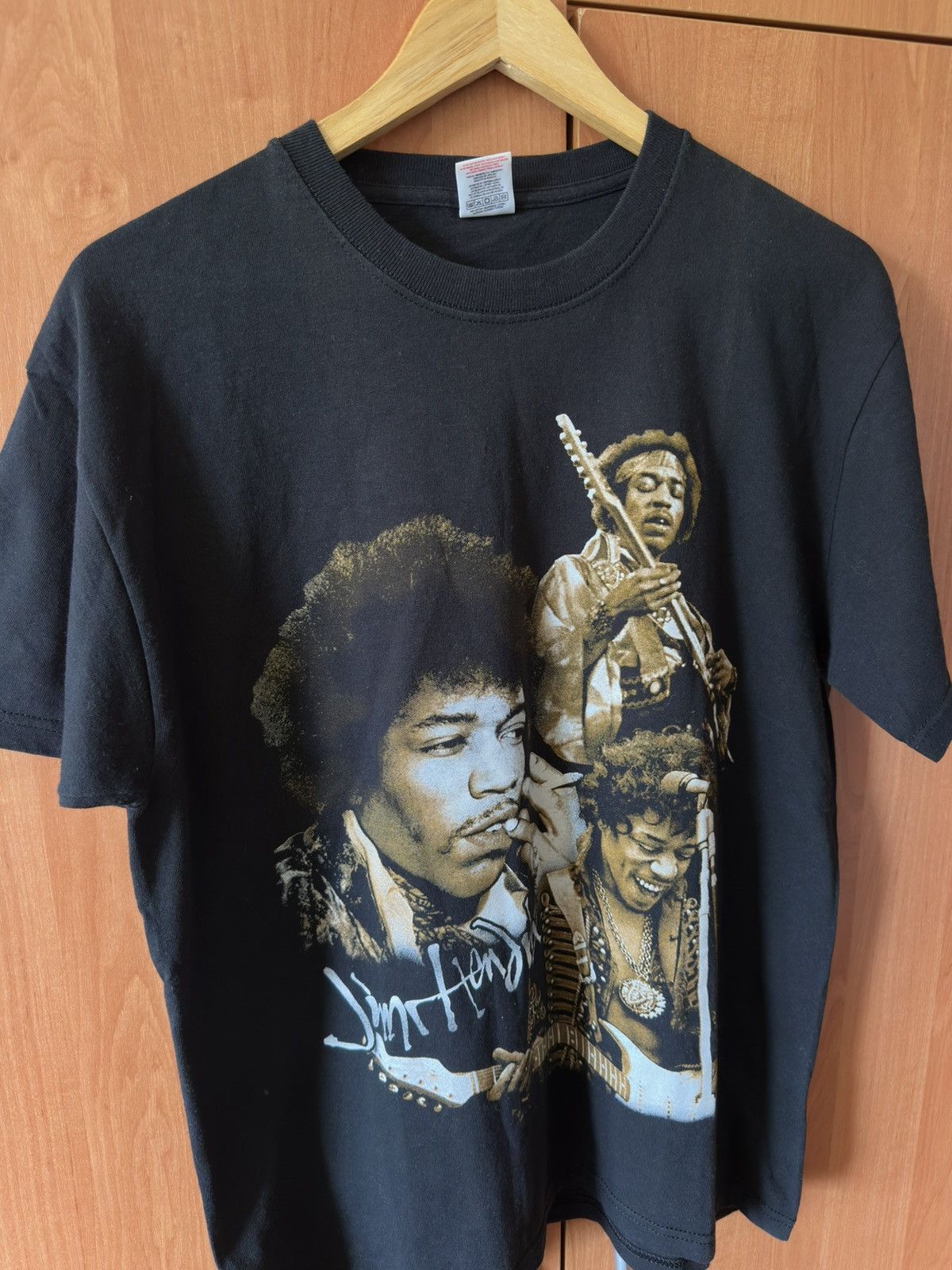 Fruit Of The Loom Jimi Hendrix tee vintage 2000s Size US L / EU 52-54 / 3 - 2 Thumbnail