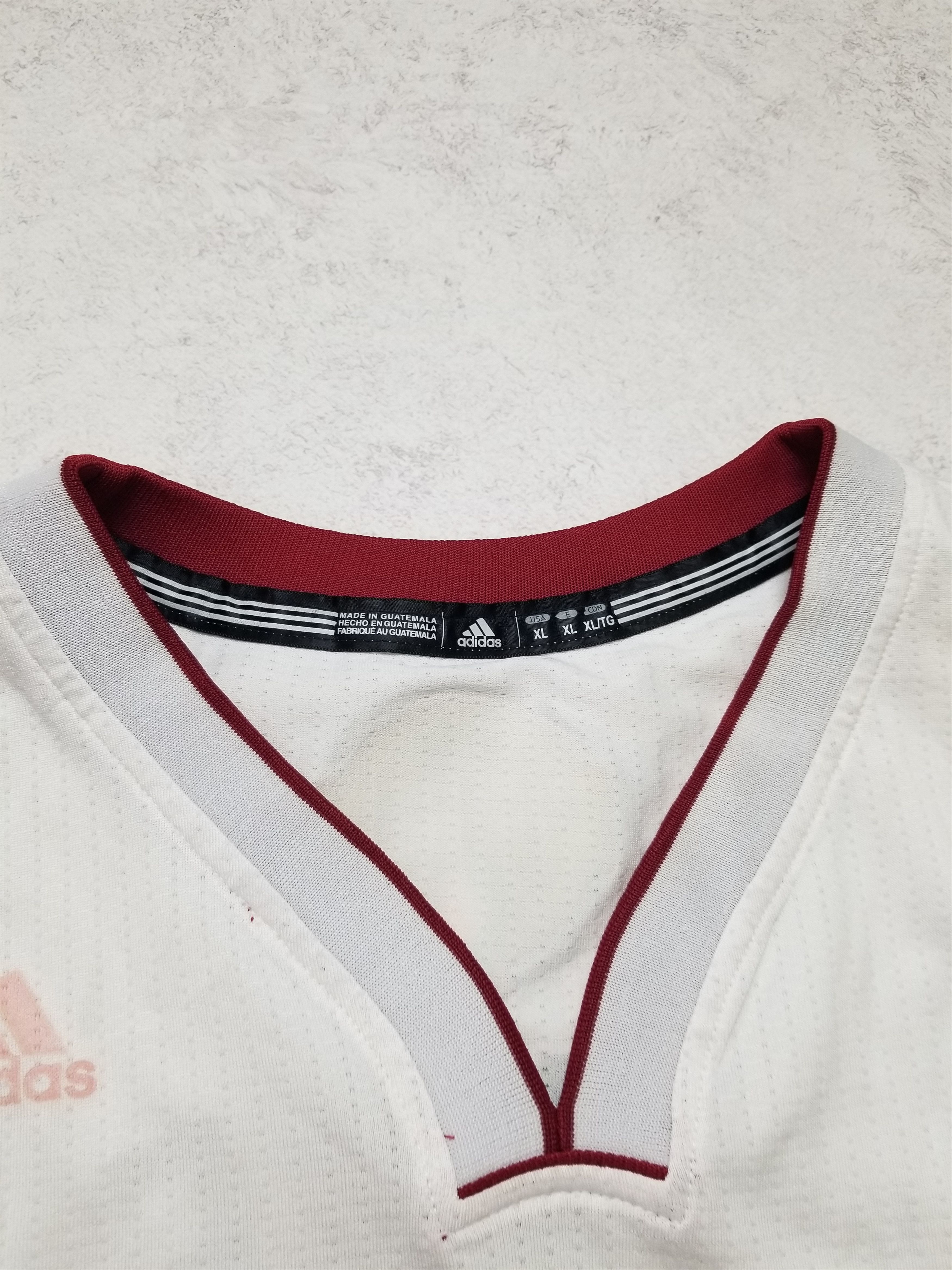 Adidas Adidas Miami Heat Dwyane Wade #3 Latin Nights Home Jersey Size US XL / EU 56 / 4 - 7 Thumbnail