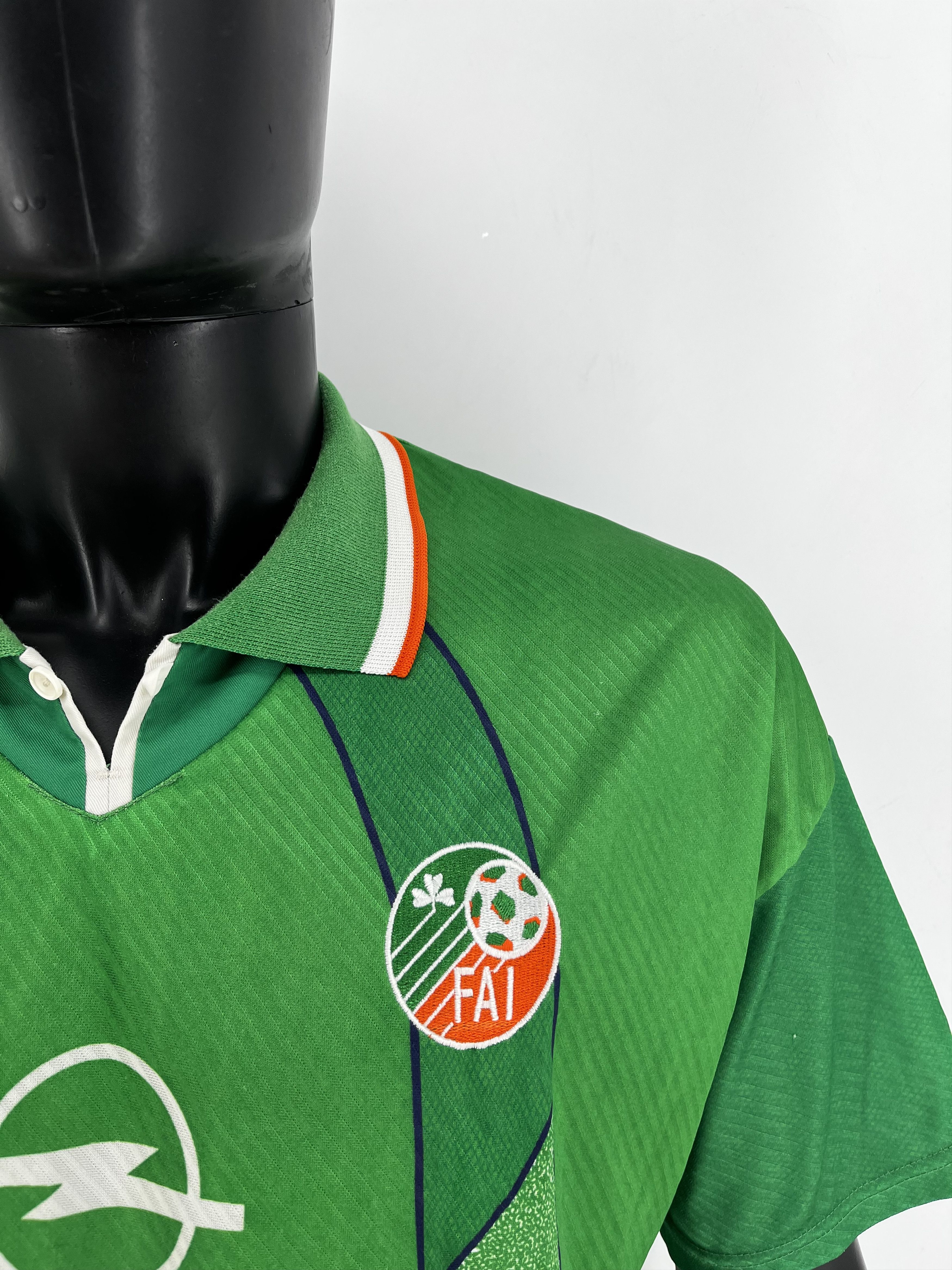 Other Ireland Home Football Shirt 1994/95 Adult Sz L Umbro Vintage Size US L / EU 52-54 / 3 - 15 Thumbnail