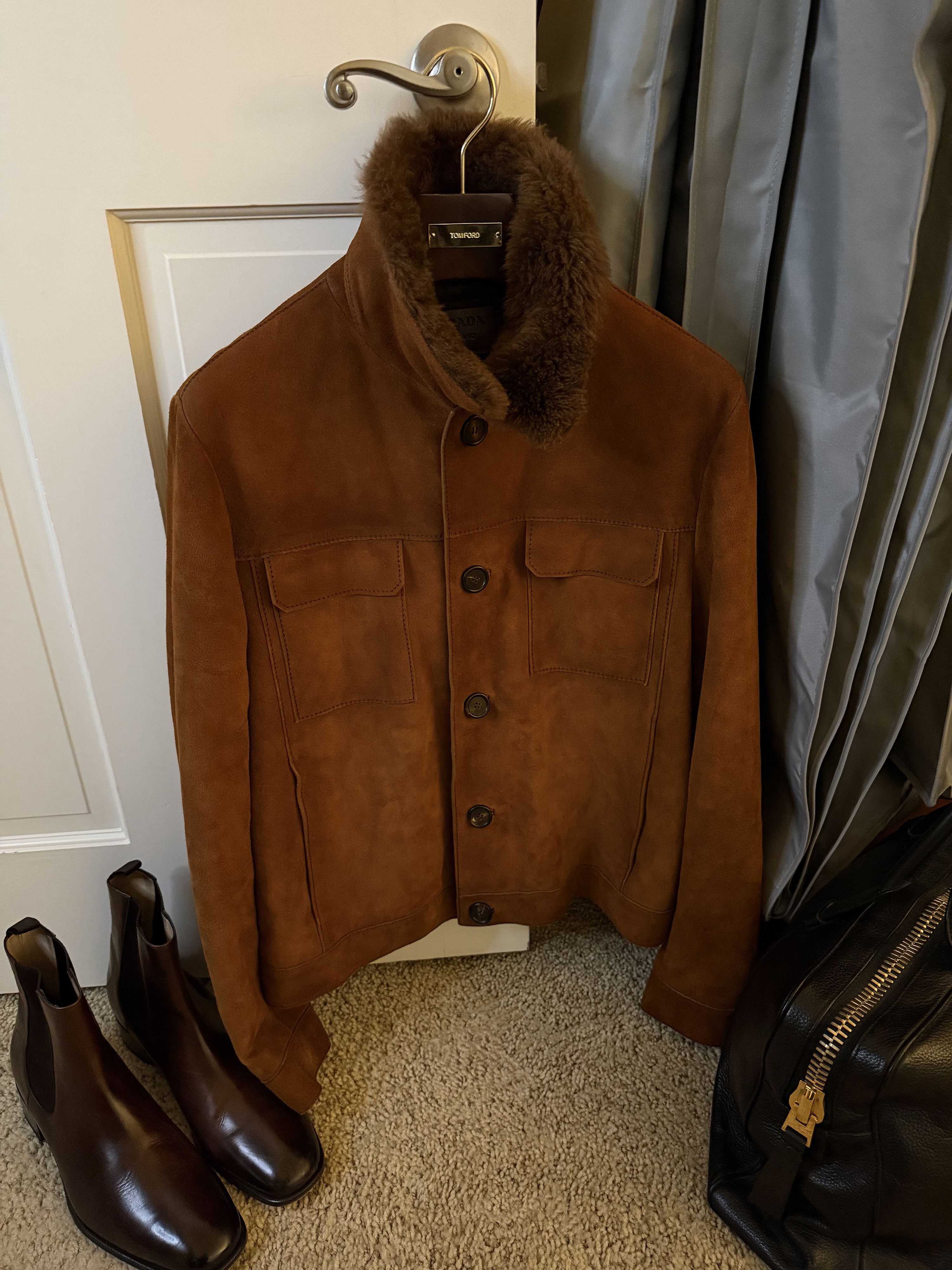 Prada Ultimate Rare $10,500 w/tax Shearling Collar Burnished Suede Size US L / EU 52-54 / 3 - 12 Thumbnail