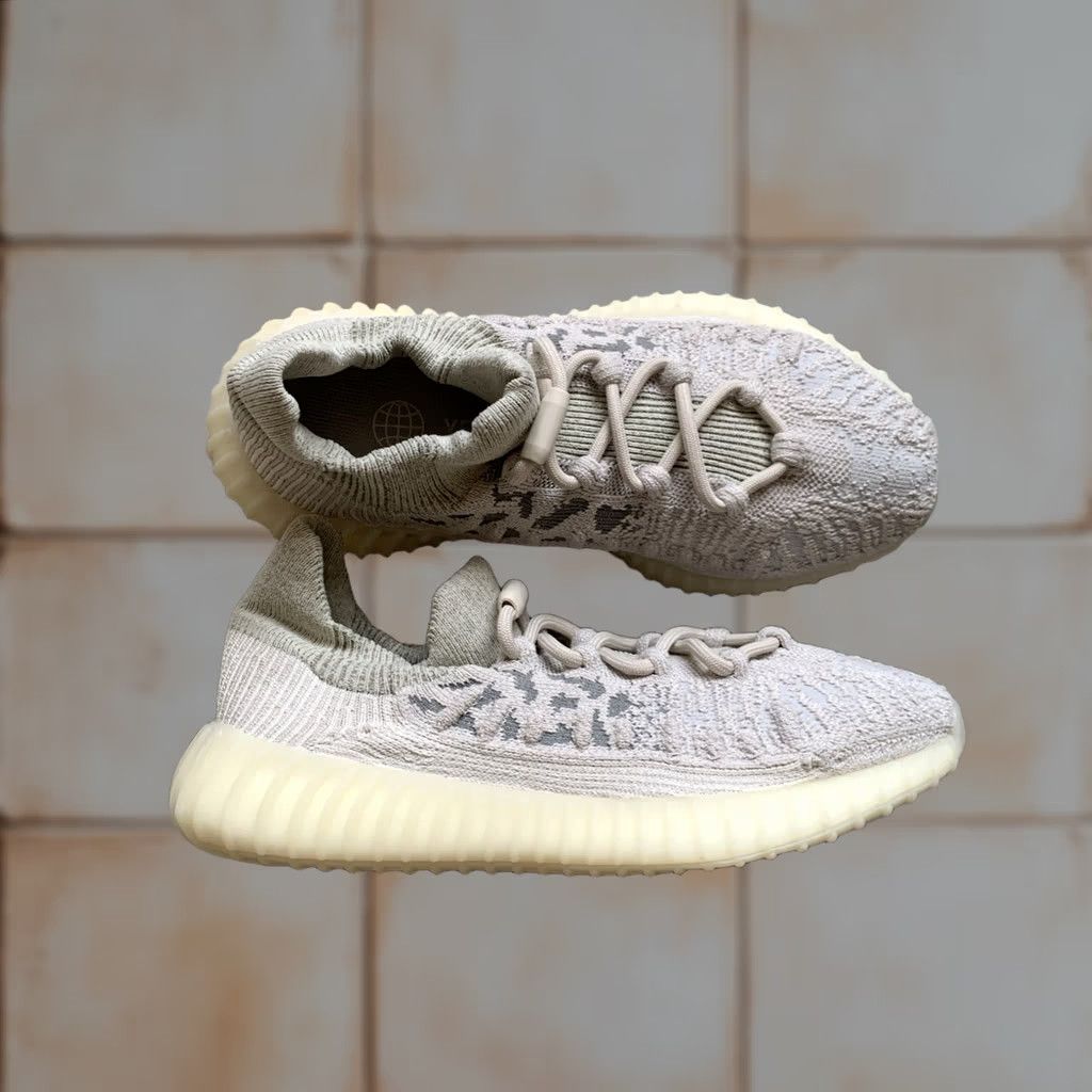 Adidas ADIDAS Yeezy 350 Sneaker Main Selling Point CMPCT SLATE BONE US 6 UK 5.5 EU 38 2/3 Men Sneaker Panda Color White 90s Mens Size US 6 / EU 39 - 1 Thumbnail