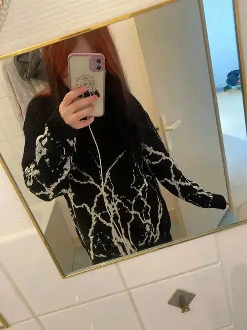 Designer Japanese Sweater Gothic Print Size US L / EU 52-54 / 3 - 3 Thumbnail