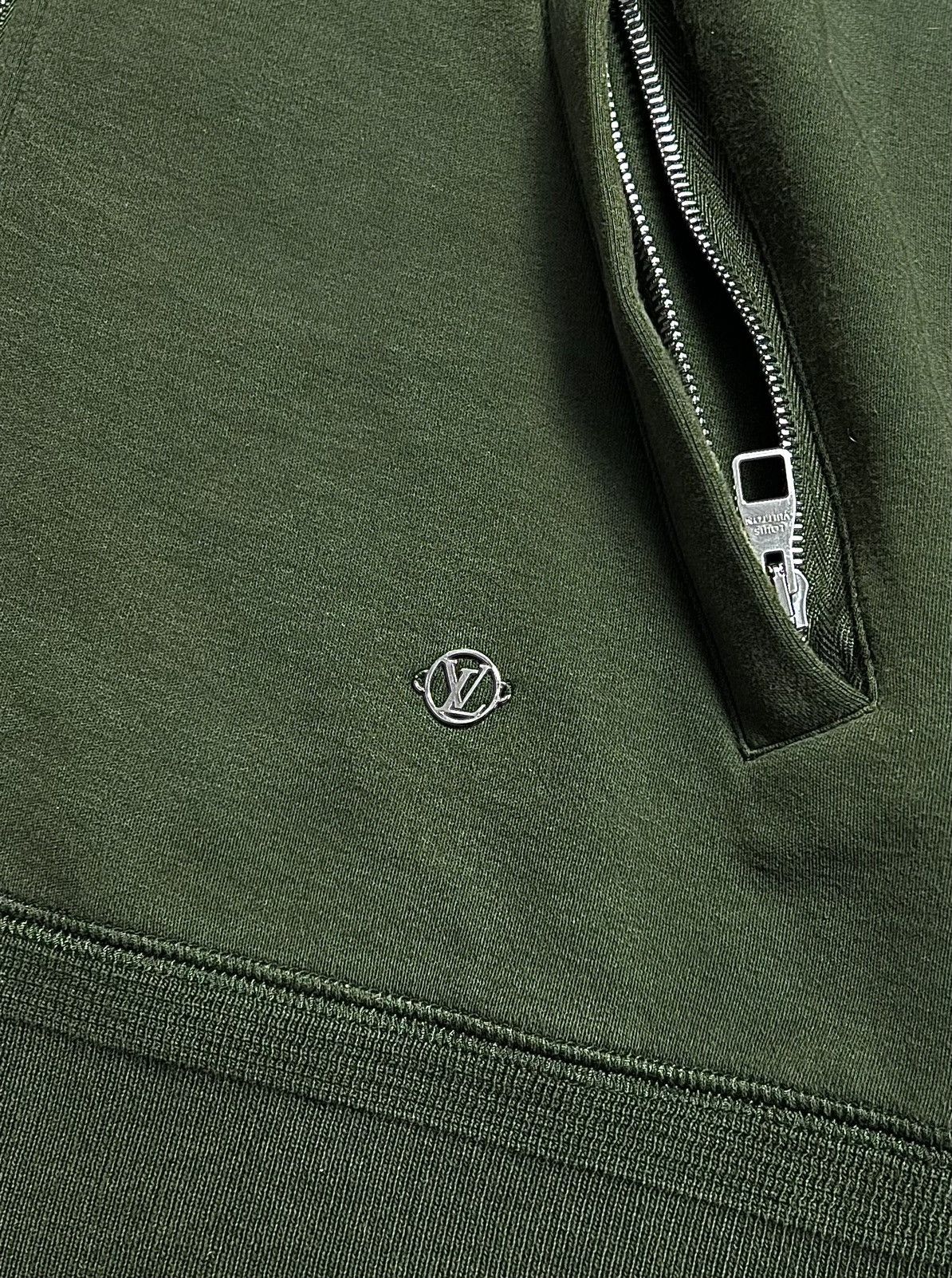 Louis Vuitton LOUIS VUITTON Sweatsuit LV Logo Cotton Zip Hoodie/Pants Set Size US M / EU 48-50 / 2 - 8 Thumbnail