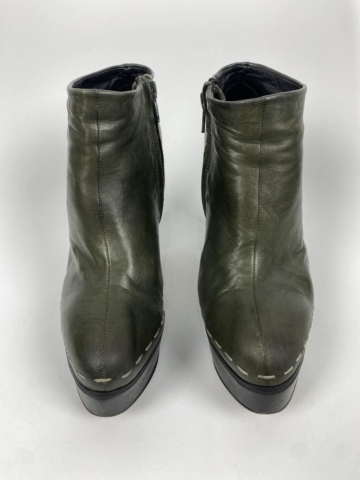Chloe Chloe Genuine Leather Ankle Boots size 36.5 Size US 6.5 / IT 36.5 - 2 Thumbnail