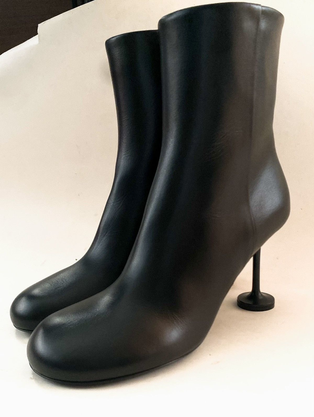 🍸SALE🍸Balenciaga leather boots