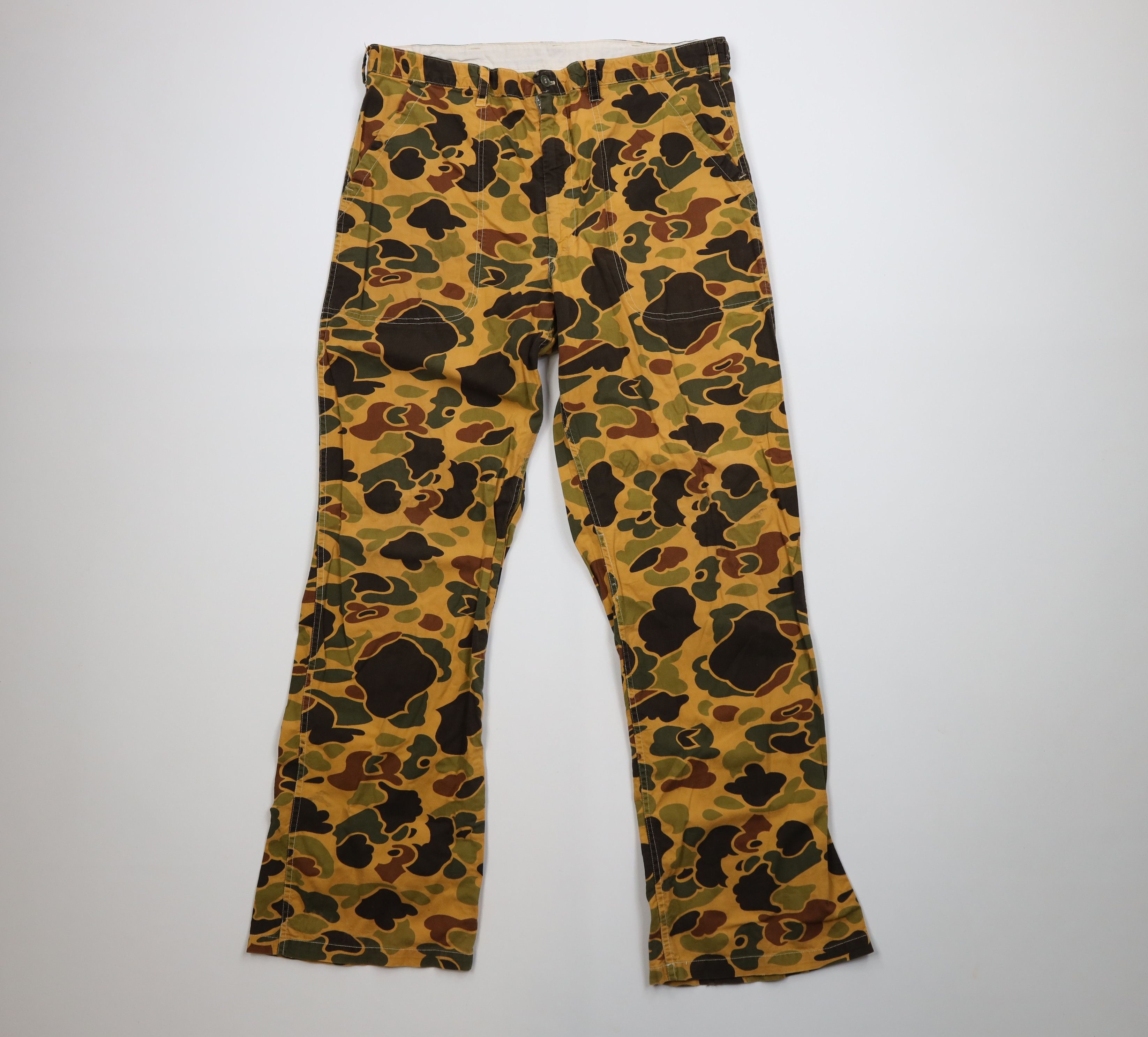 Vintage Vintage 60s 70s Streetwear Camouflage Wide Leg Pants USA Size US 34 / EU 50 - 1 Thumbnail
