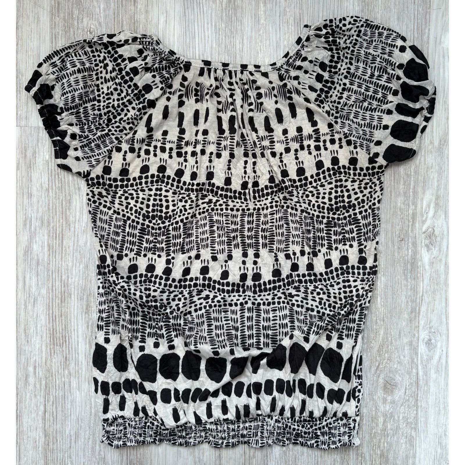 Other Daisy Fuentes | Geometric Print Puff Sleeve Blouse | Small Size S / US 4 / IT 40 - 2 Thumbnail