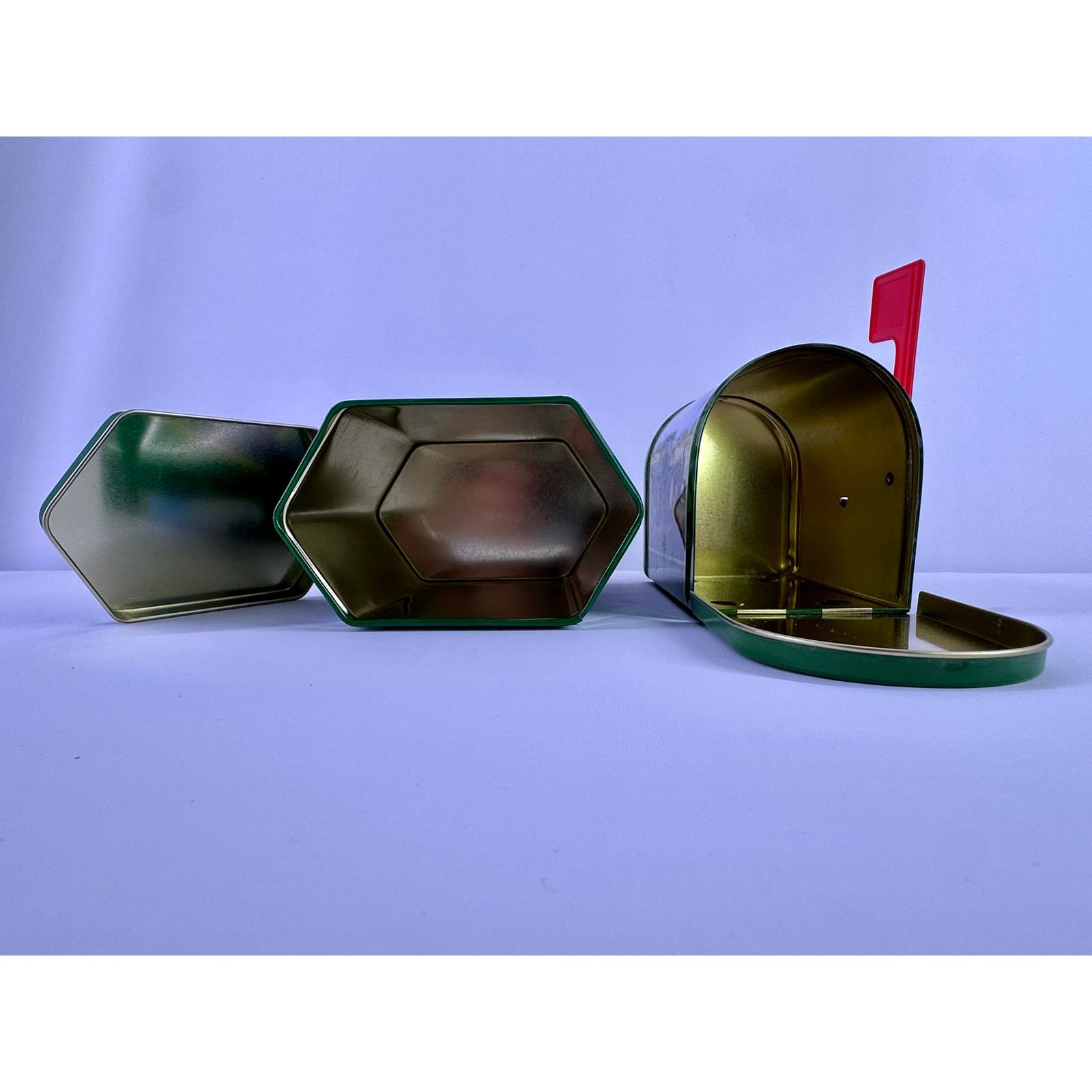 John Deere John Deere Mini Collection Mail Box & hexagon tin D Tractor Size ONE SIZE - 5 Thumbnail