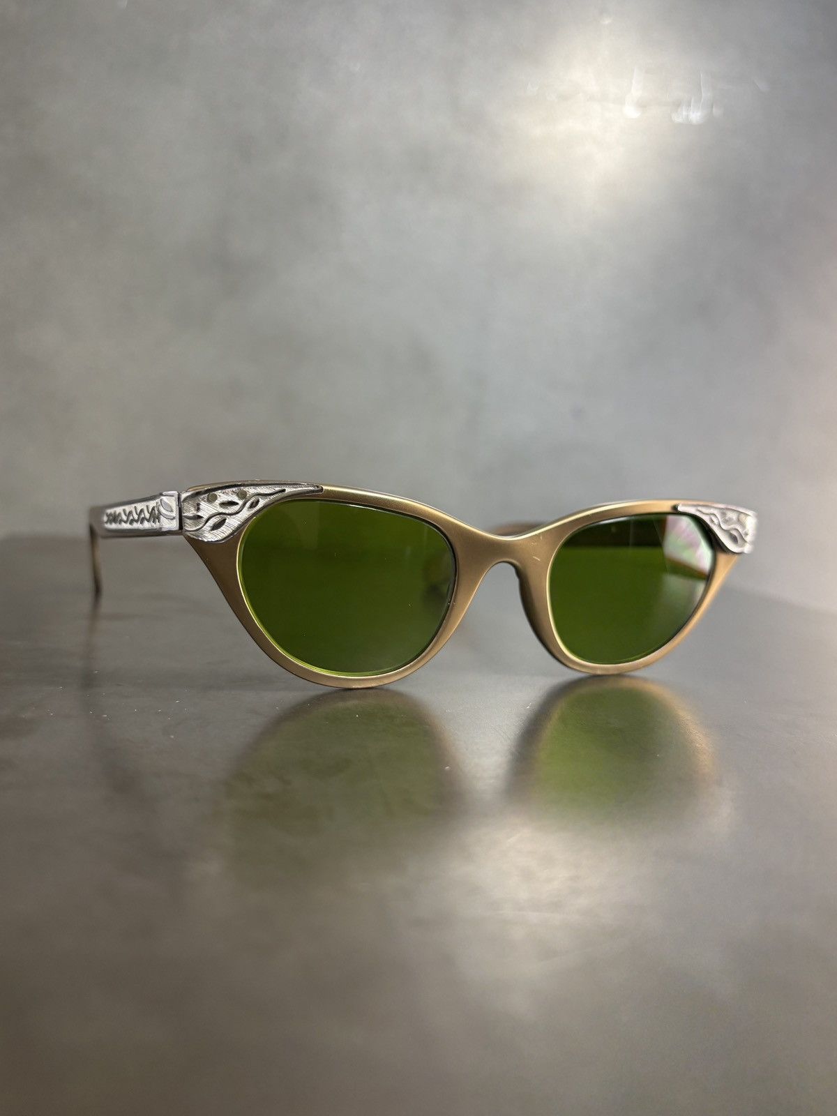 American Optical × Other × Vintage 1960s Tura Sunglasses 1950s Vintage Bronze Metal Turanette Size ONE SIZE - 20 Thumbnail
