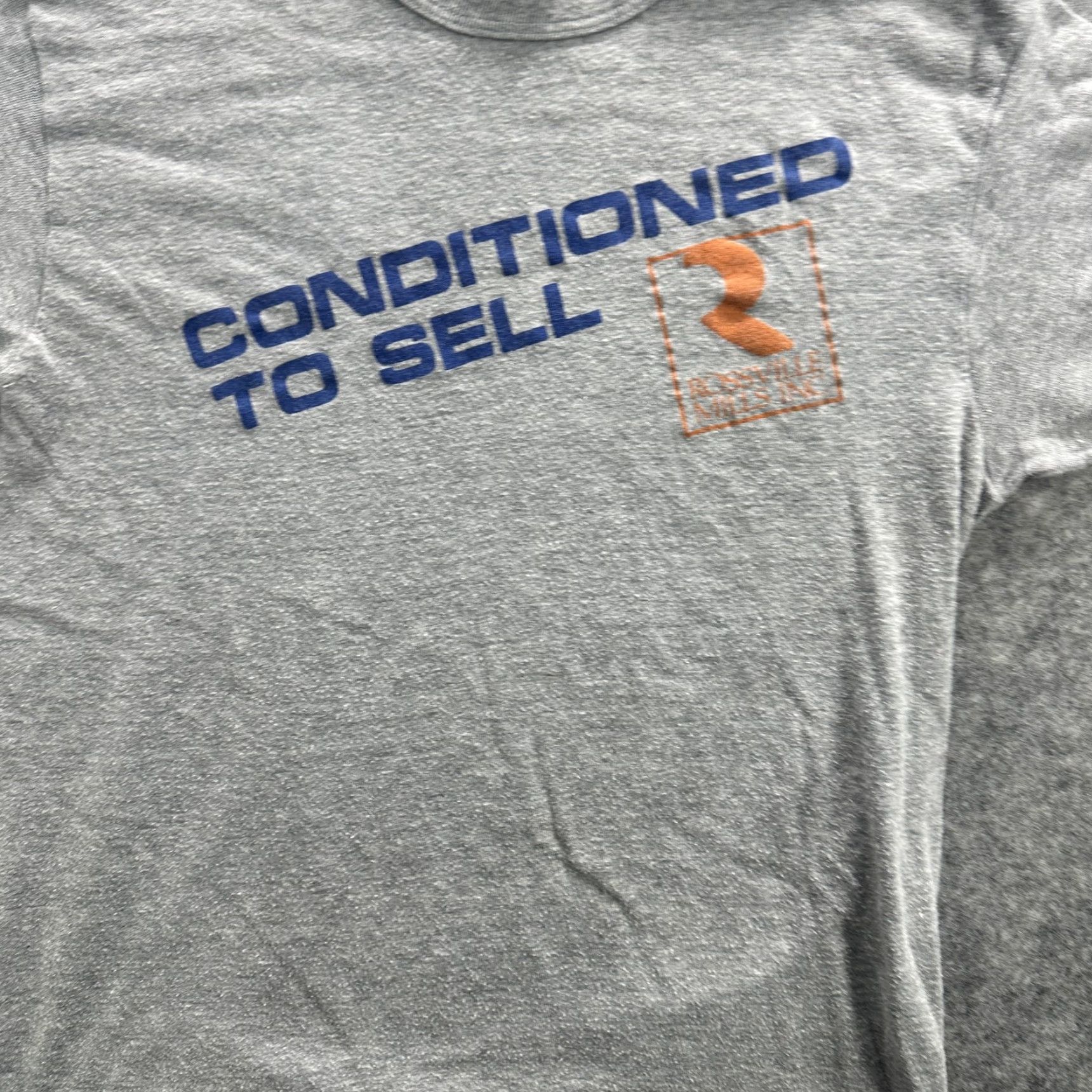 Hanes VINTAGE Roseville Mills Shirt Mens Medium Gray Conditioned To Sell Promo Tee 80s Size US M / EU 48-50 / 2 - 3 Thumbnail