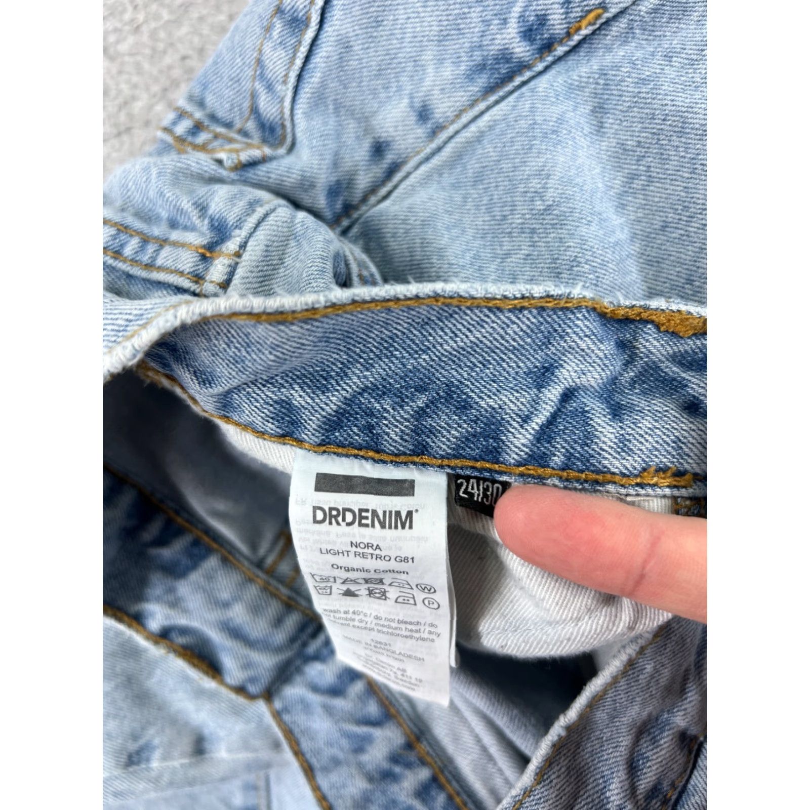Dr. Denim Dr. Denim Jeans Womens 24 Blue Light Wash High Rise 90s Nora Retro 21x25 Size 42" / US 20 - 6 Thumbnail