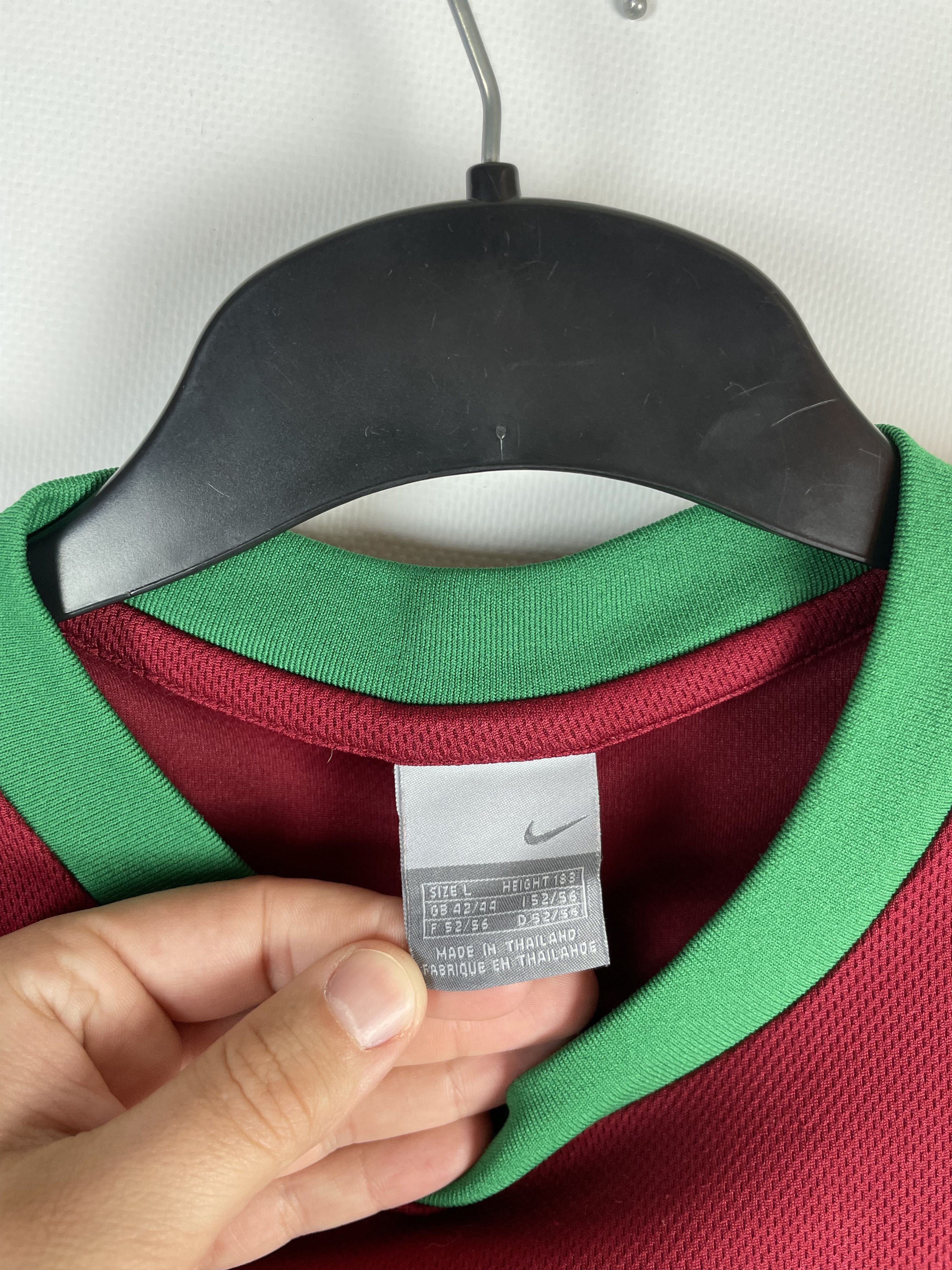 Nike Vintage Soccer Jersey Nike Portugal Size US L / EU 52-54 / 3 - 5 Thumbnail