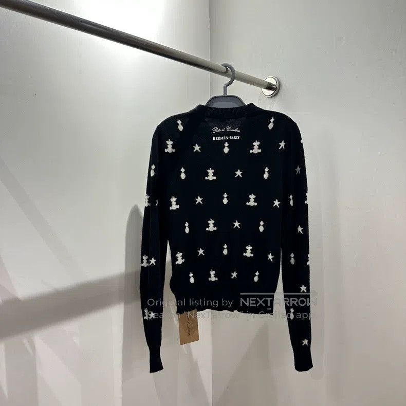 Hermes Hermes Printed Embroidery Cashmere Sweater Size XS / US 0-2 / IT 36-38 - 2 Thumbnail
