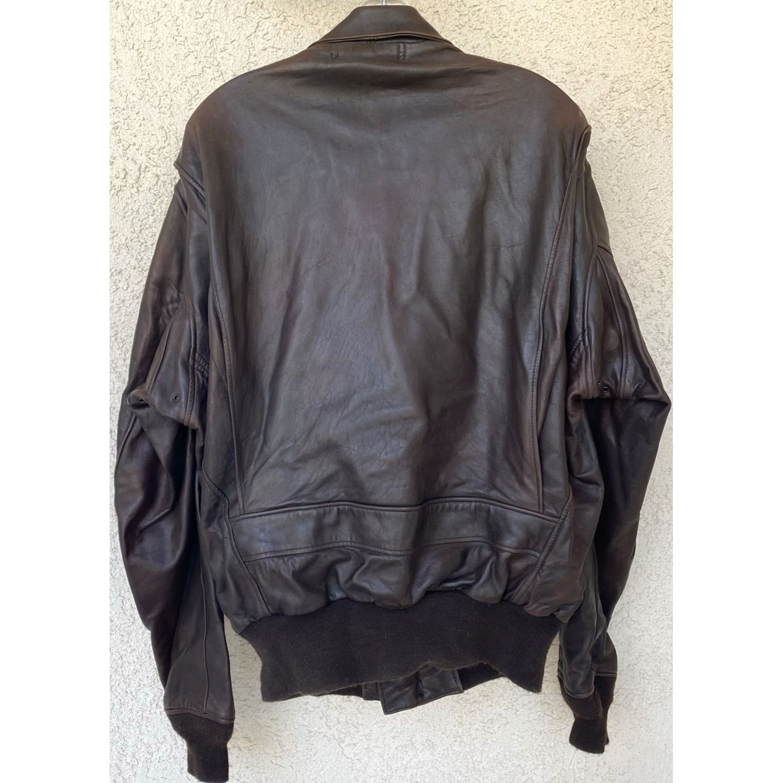 Vintage VINTAGE Flight Suits Ltd Leather Bomber Jacket 44 Long USA Brown Flight Worn Mens Jacket Size US S / EU 44-46 / 1 - 6 Thumbnail