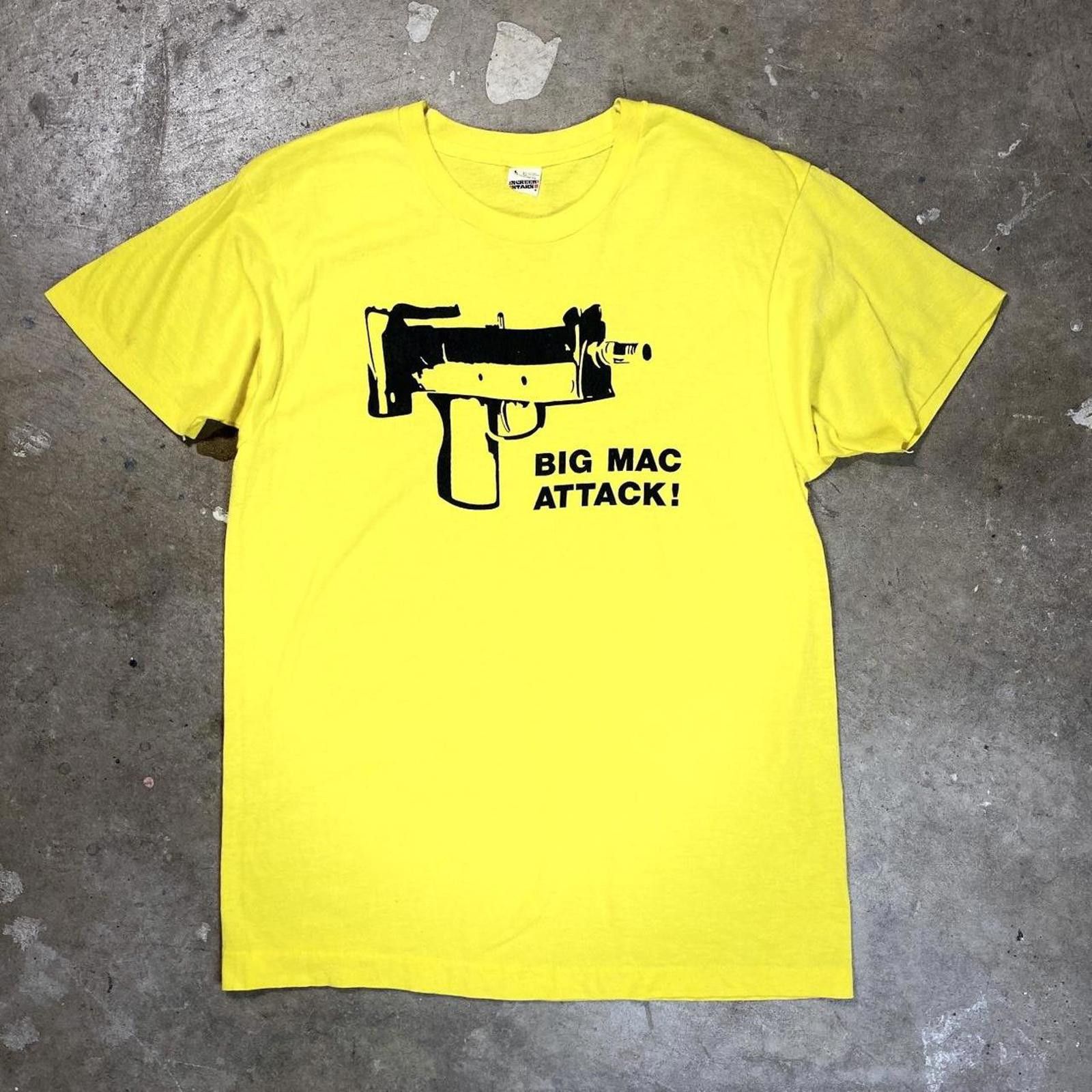 Other Vintage “Big Mac Attack” Mac 11 graphic T shirt 80s Size US L / EU 52-54 / 3 - 1 Thumbnail