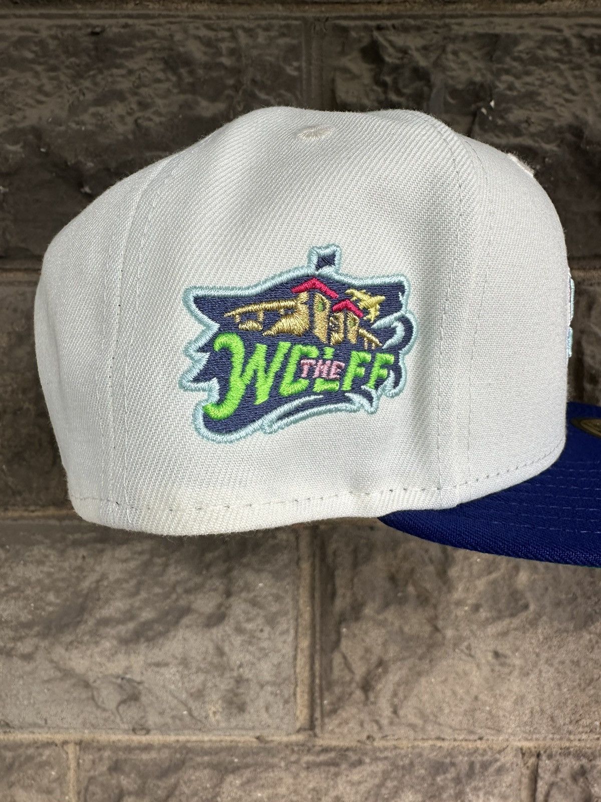 MLB × New Era × Supreme 7 3/4 SAN ANTONIO MISSIONS KEYS SUNSET MARGARITAVILLE CAP Size ONE SIZE - 2 Thumbnail