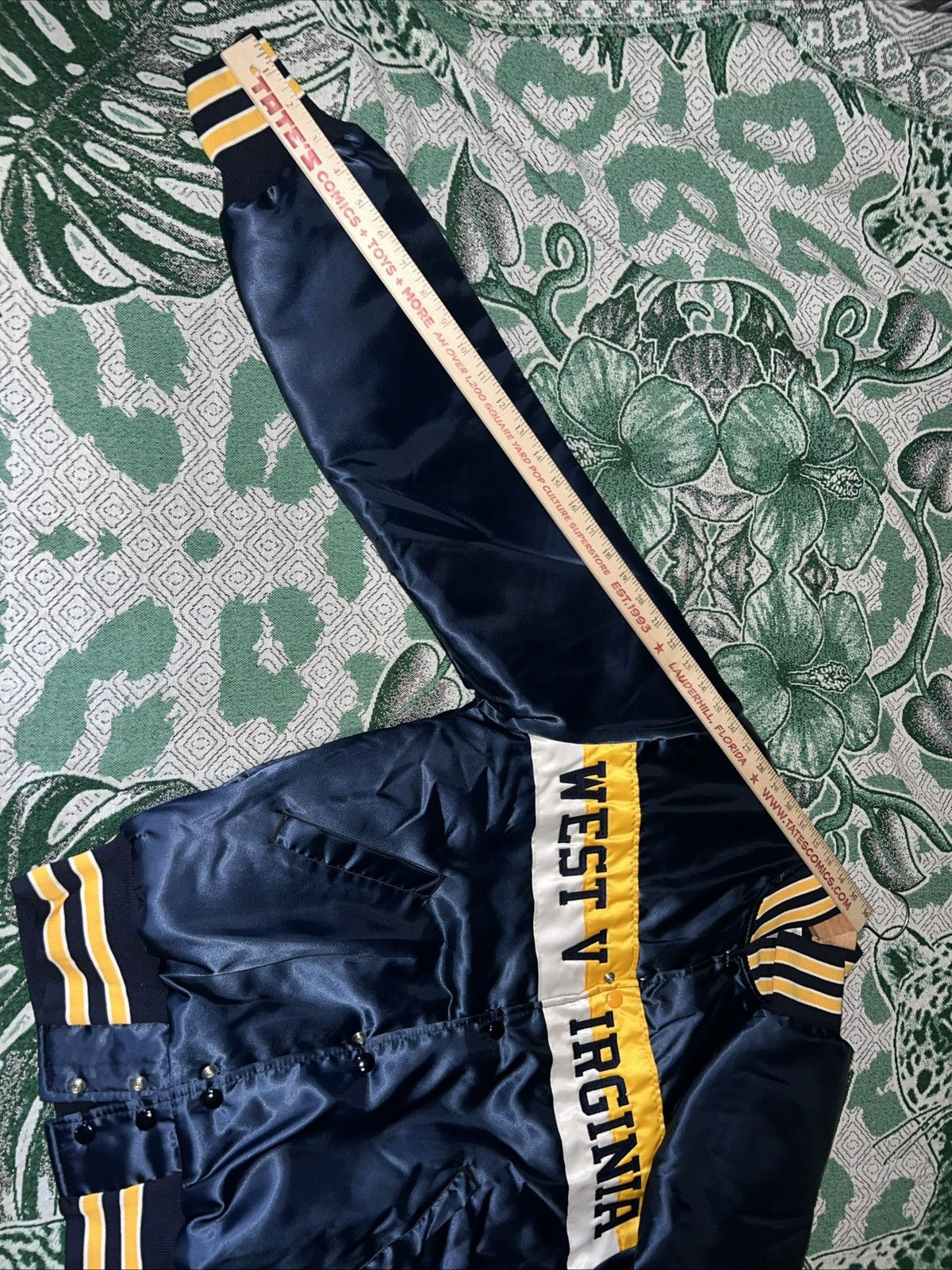 Other Vintage West Virginia Satin Jacket Navy Blue Size M Size US M / EU 48-50 / 2 - 6 Thumbnail
