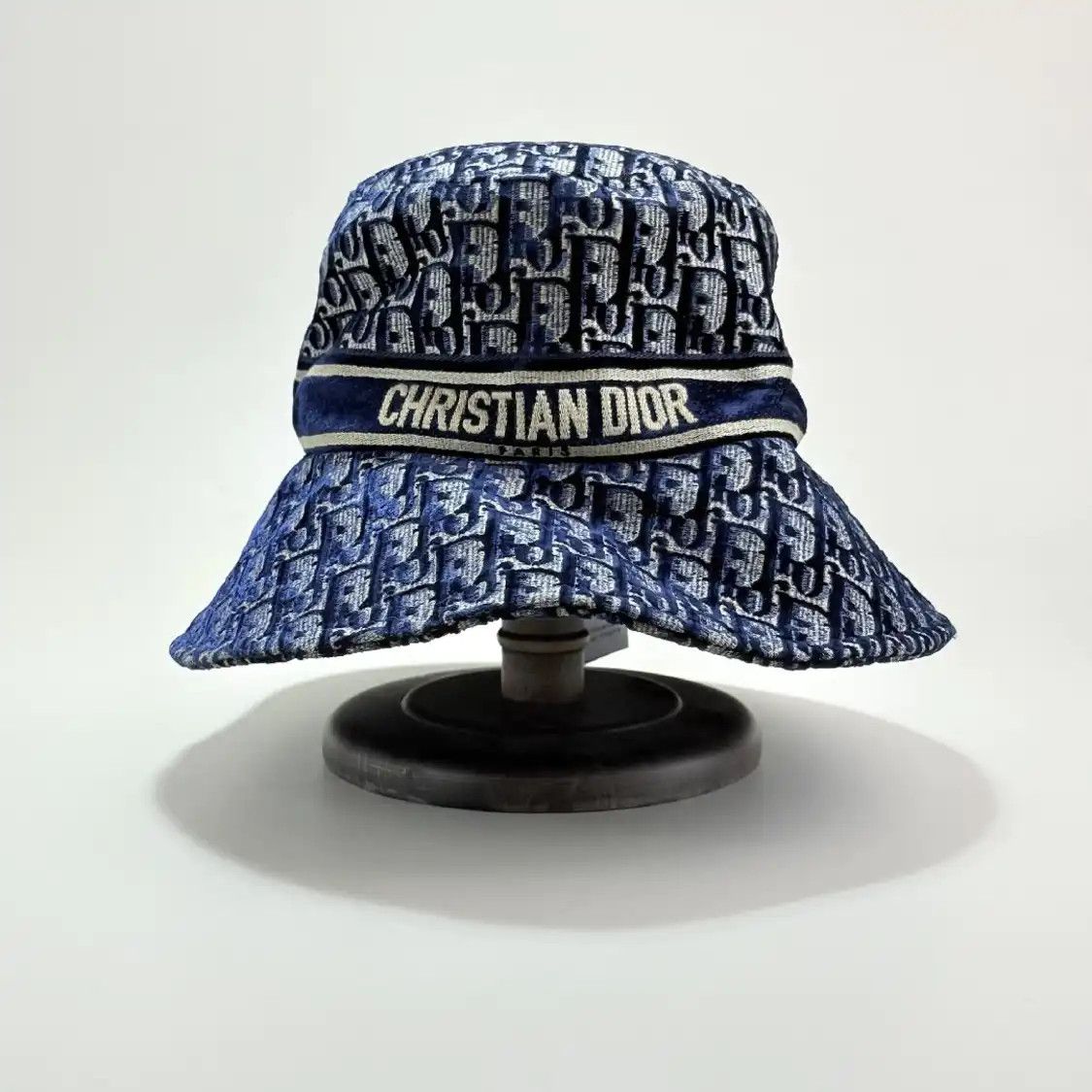Dior × Jordan Brand AIR DIOR NAVY BUCKET HAT | Grailed