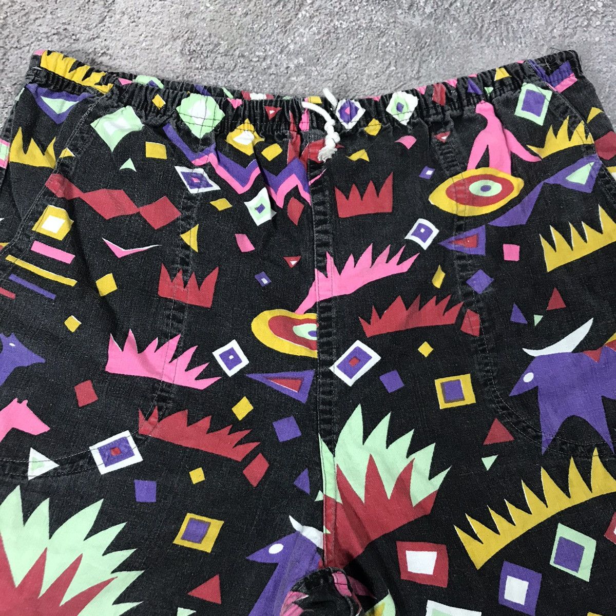 Vintage Y2K Rave All Over Print Swim Shorts Streetwear Bleached 34 Size US 34 / EU 50 - 2 Thumbnail