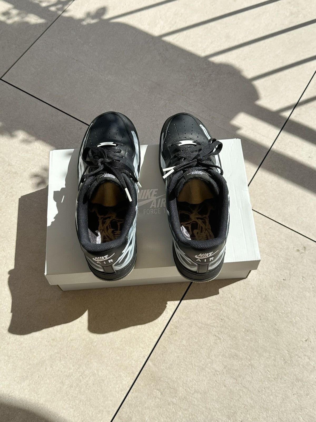 Nike Nike Air Force 1, Skeleton (Halloween 2019) Size US 9 / EU 42 - 6 Thumbnail