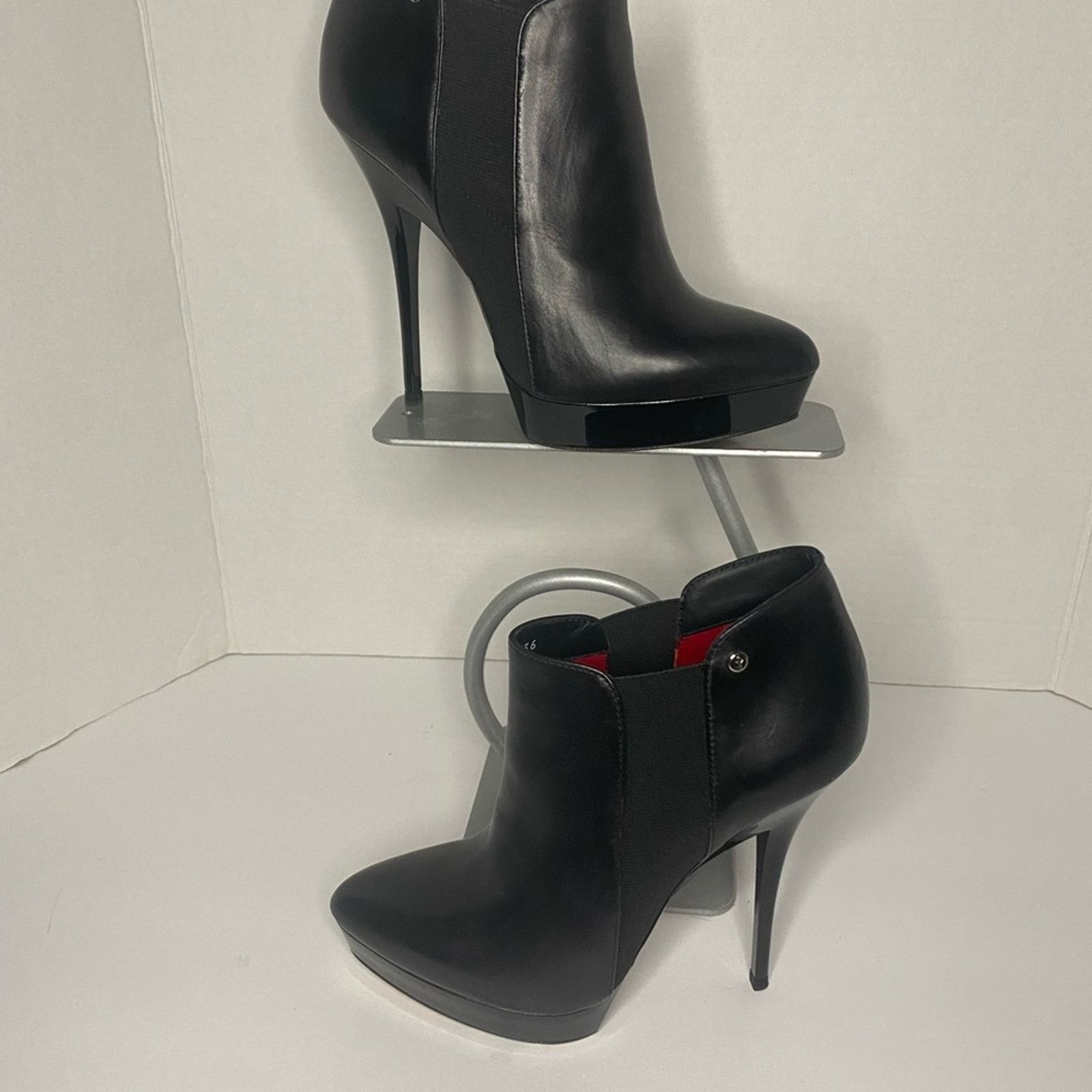 Paciotti Cesare Paciotti black ankle boot w/ elastic side & platform Size US 6 / IT 36 - 7 Thumbnail
