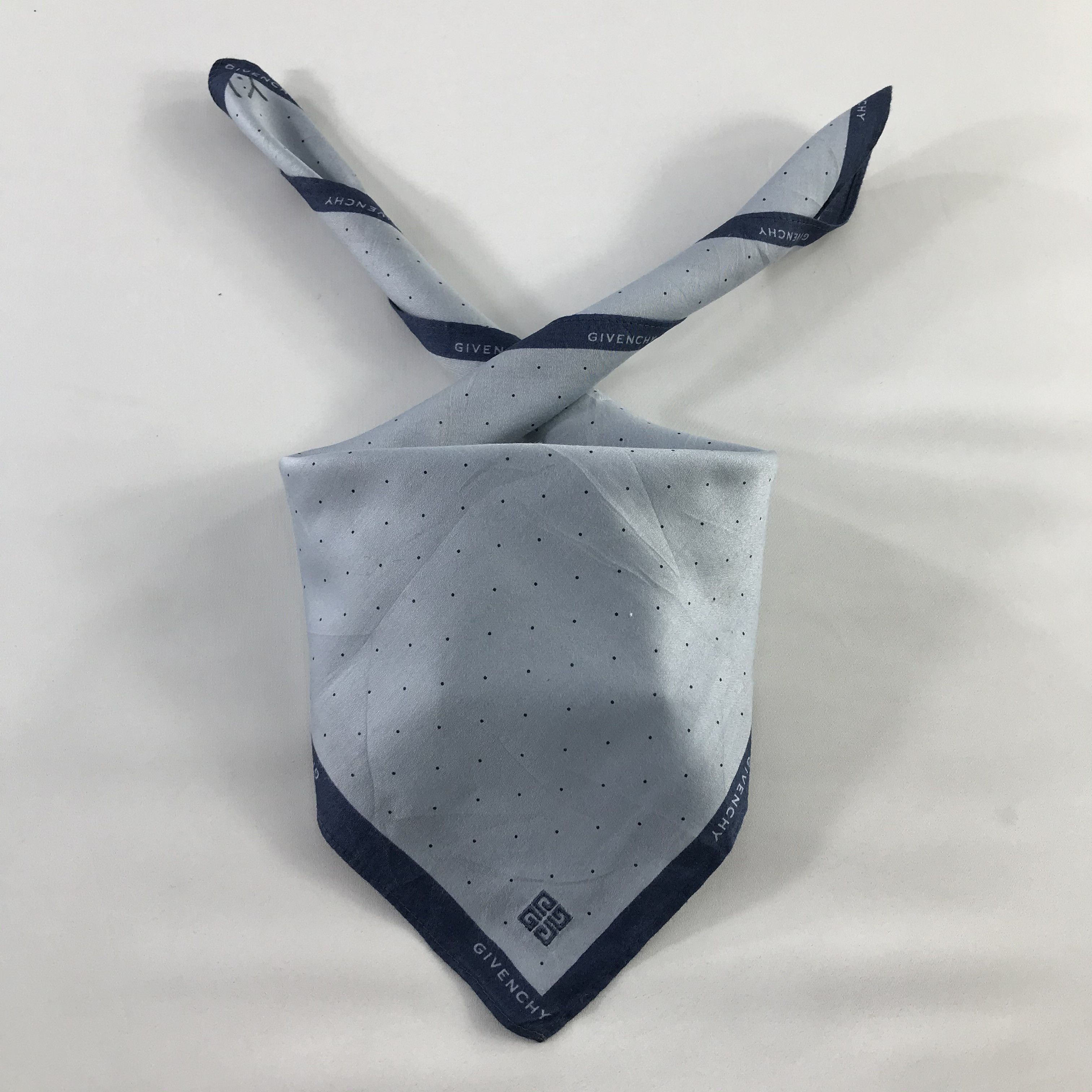 Vintage Givenchy Bandana/ Handkerchief / Neckerchief Size ONE SIZE - 1 Thumbnail