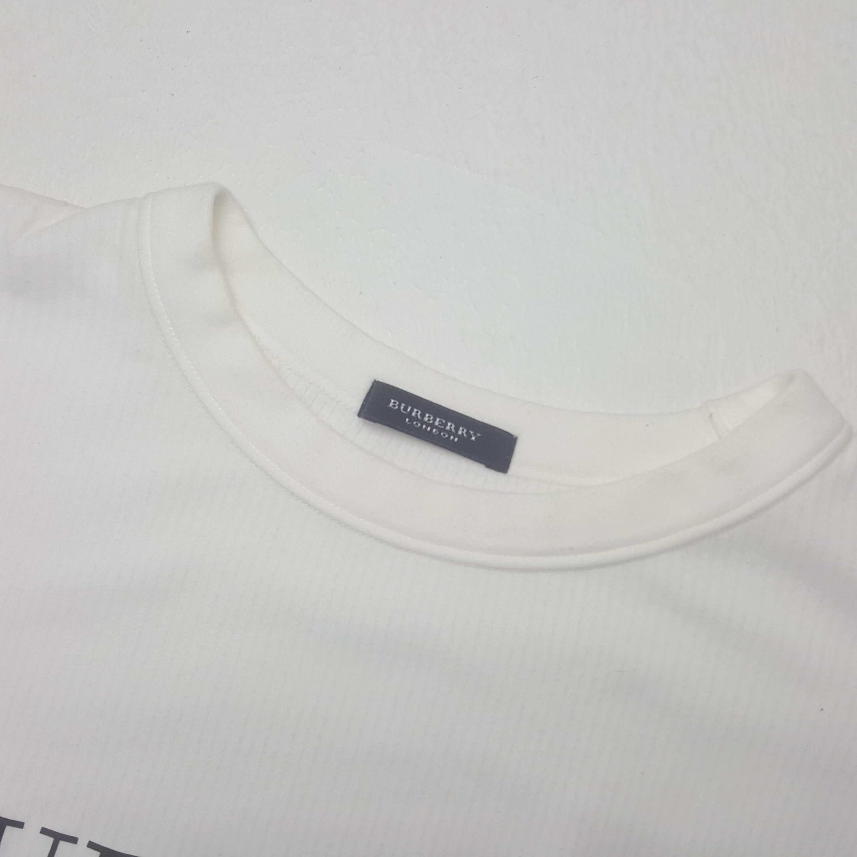 Burberry × Vintage Vintage Burberry London Spell Out Long Sleeve T-shirt Size US L / EU 52-54 / 3 - 4 Thumbnail
