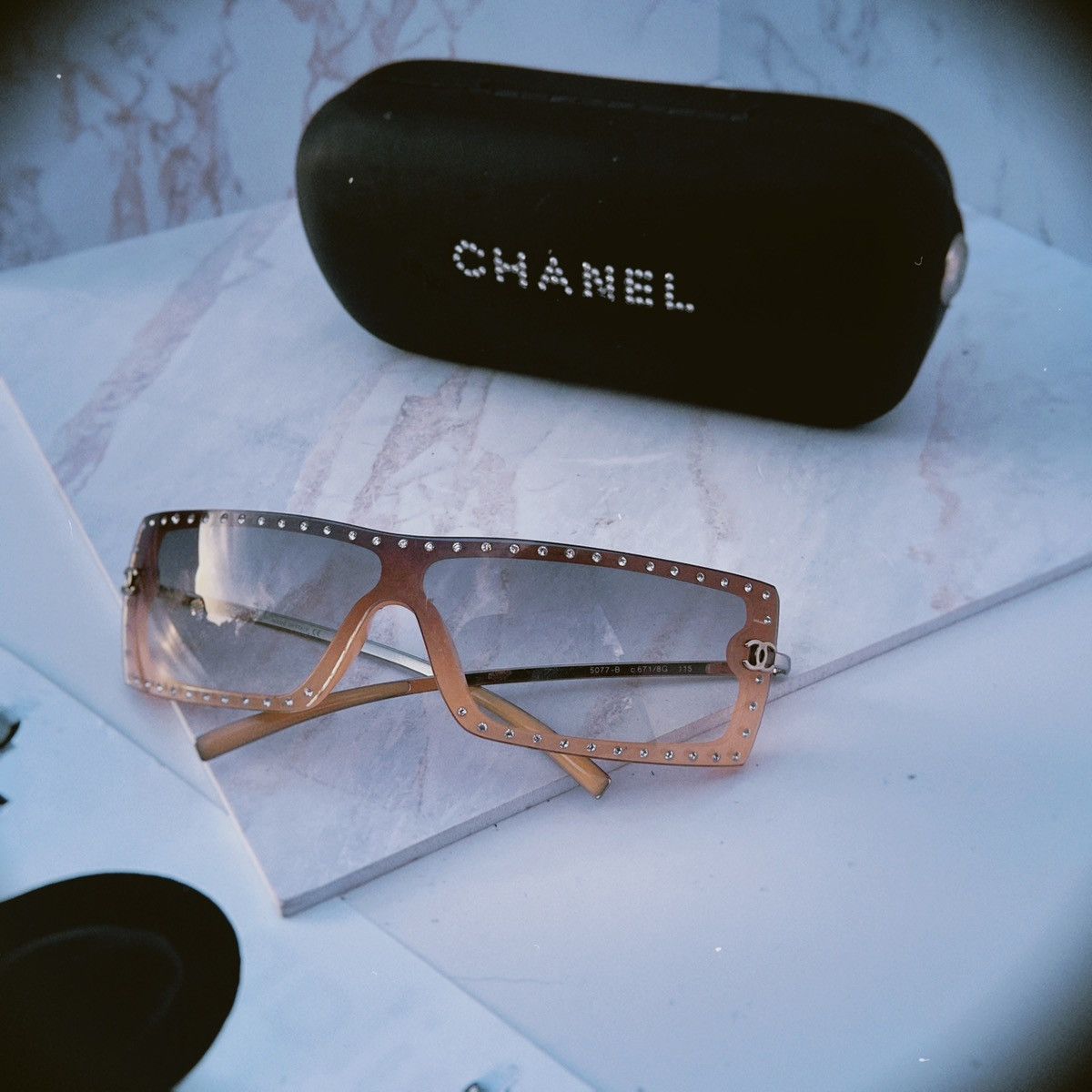 Chanel Chanel vintage sunglasses 5077-B Size ONE SIZE - 15 Thumbnail