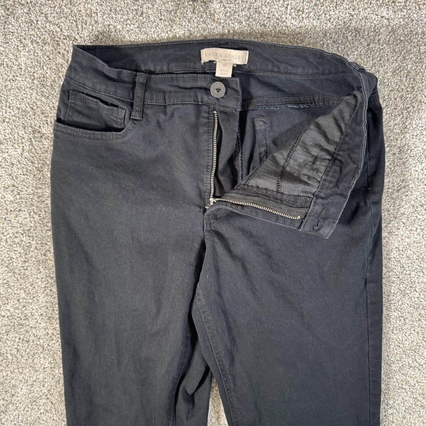 Laura Ashley Laura Ashley Jeans Bootcut Womens 10 Black Twill Pockets Stretch Rhinestone Back Pocket Casual Chic Jeans Size 32" / US 10 / IT 46 - 6 Thumbnail