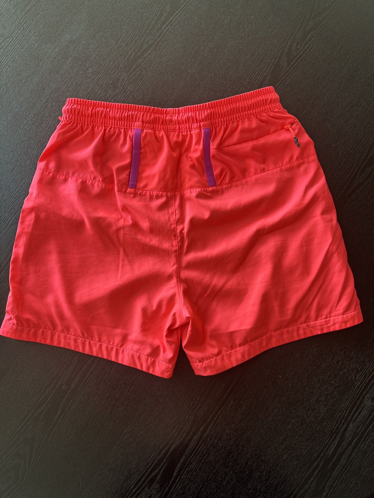Nike ACG Sportswear Woven Shorts Hot Punch Size US 32 / EU 48 - 2 Thumbnail