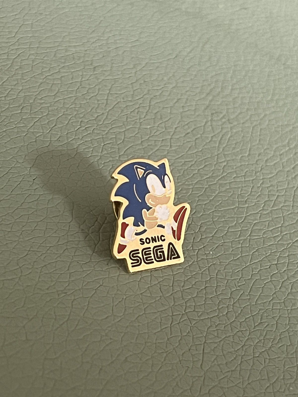 Vintage Sega sonic vintage pin Size ONE SIZE - 2 Thumbnail